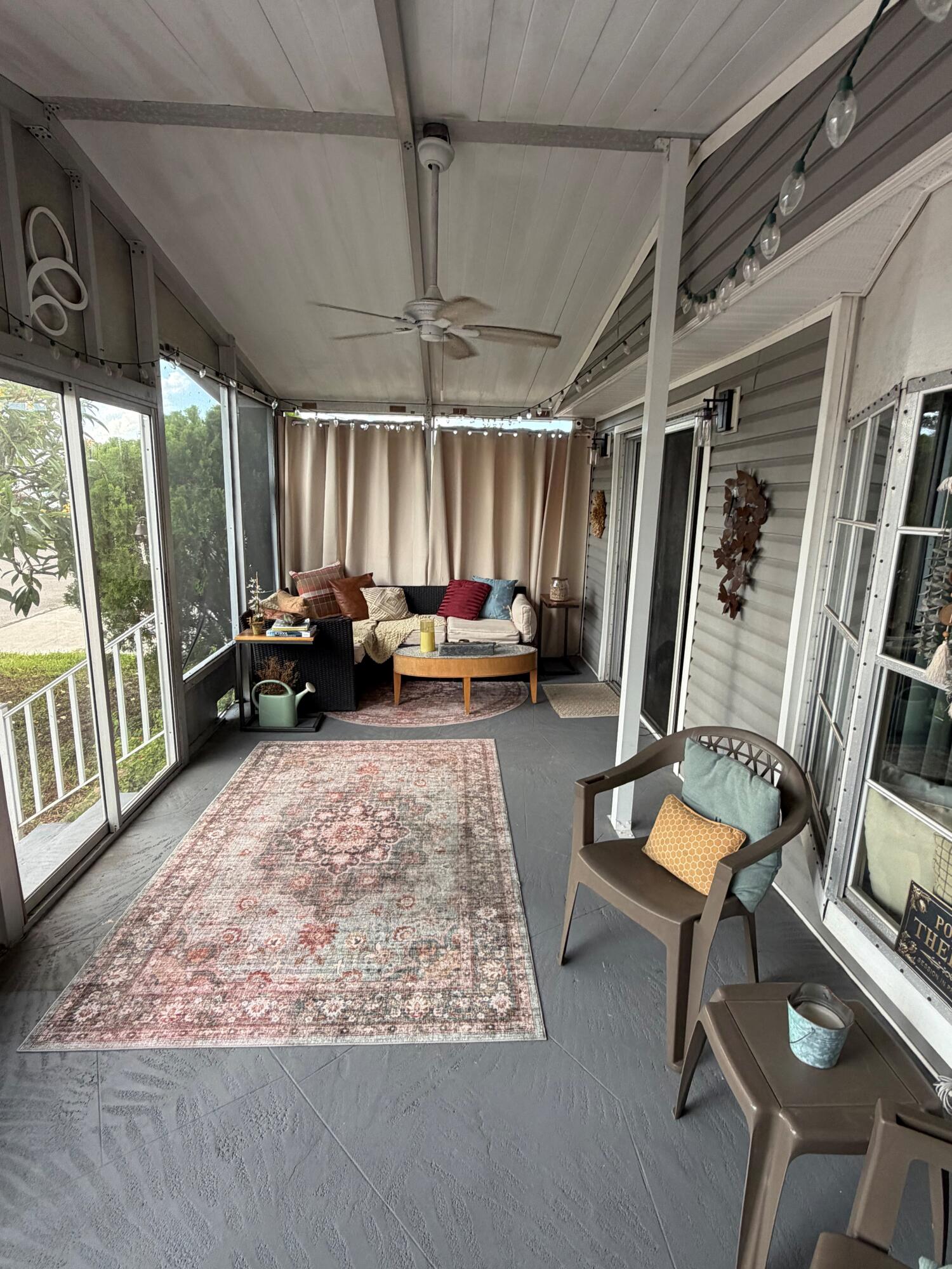 RAVENSWOOD REPLAT - Residential