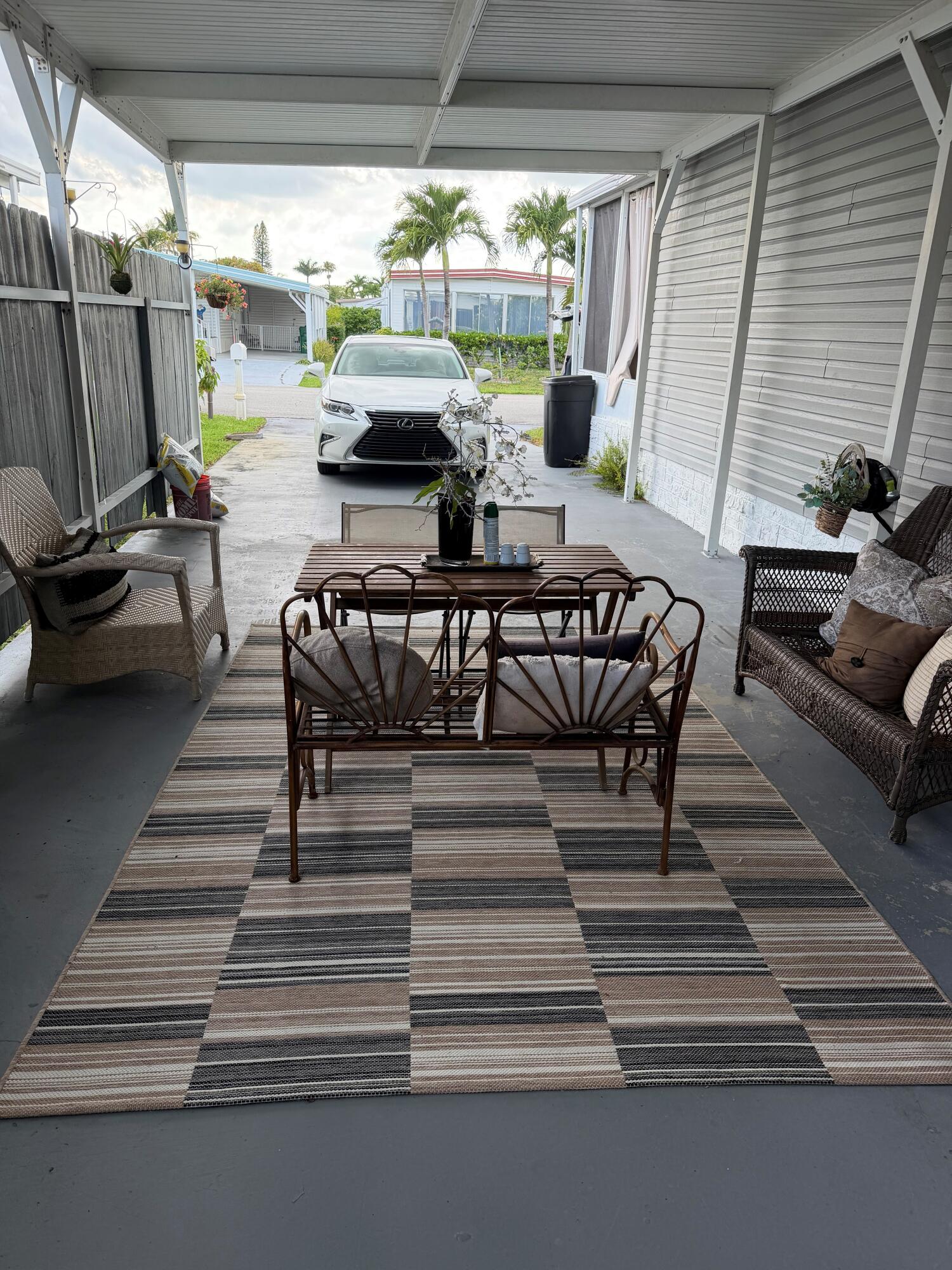 RAVENSWOOD REPLAT - Residential