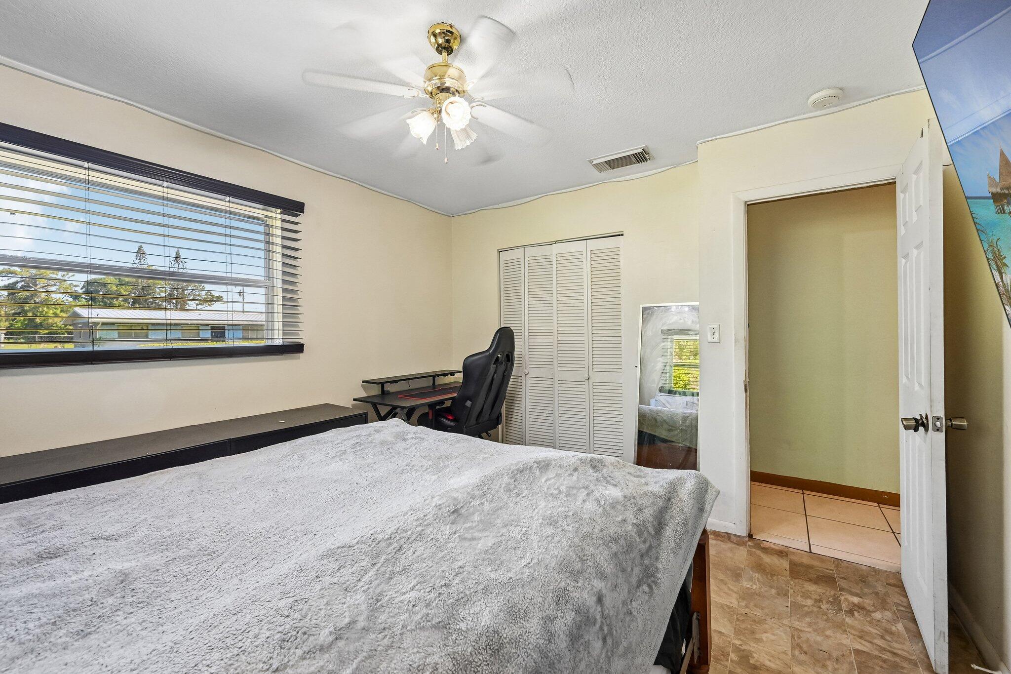 SUNLAND GARDENS - Residential