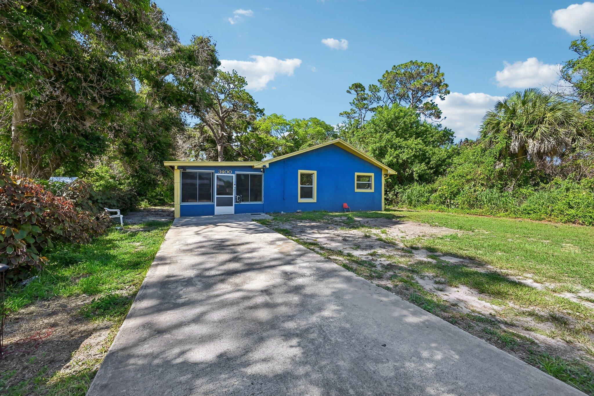 SUNLAND GARDENS - Residential