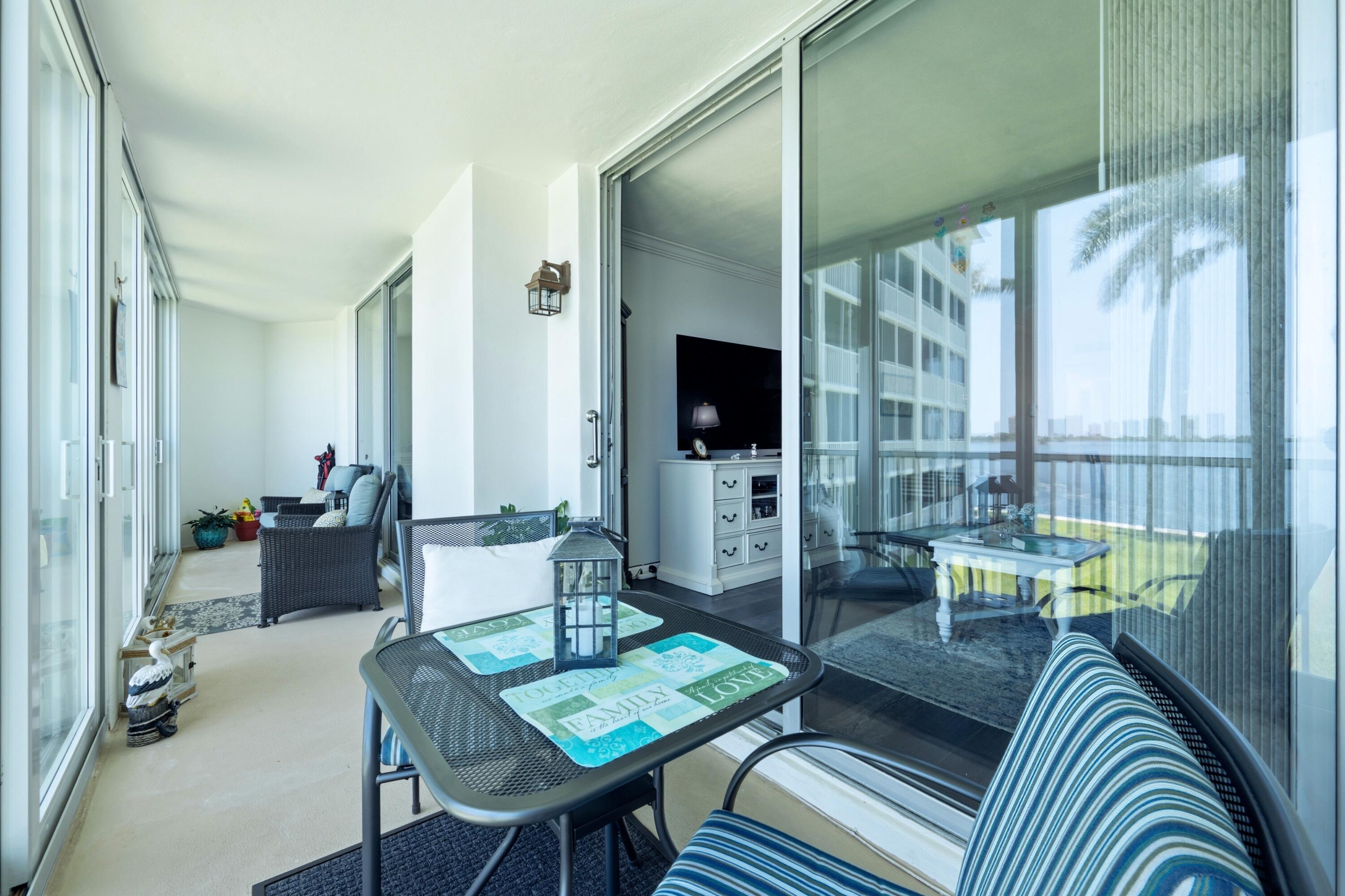 PARADISE HARBOUR CONDO - Residential