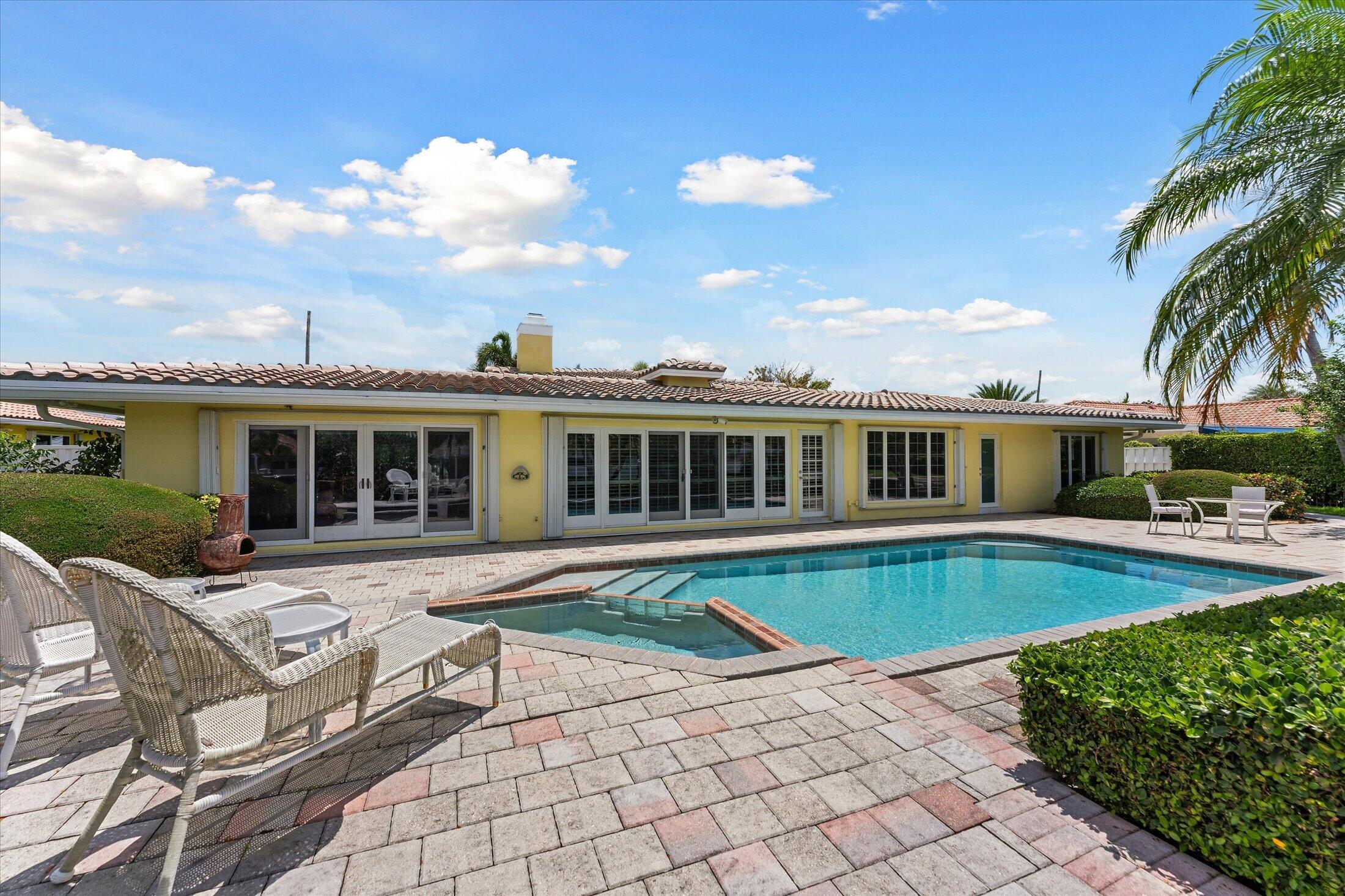 LIGHTHOUSE POINT ESTATES - Residential