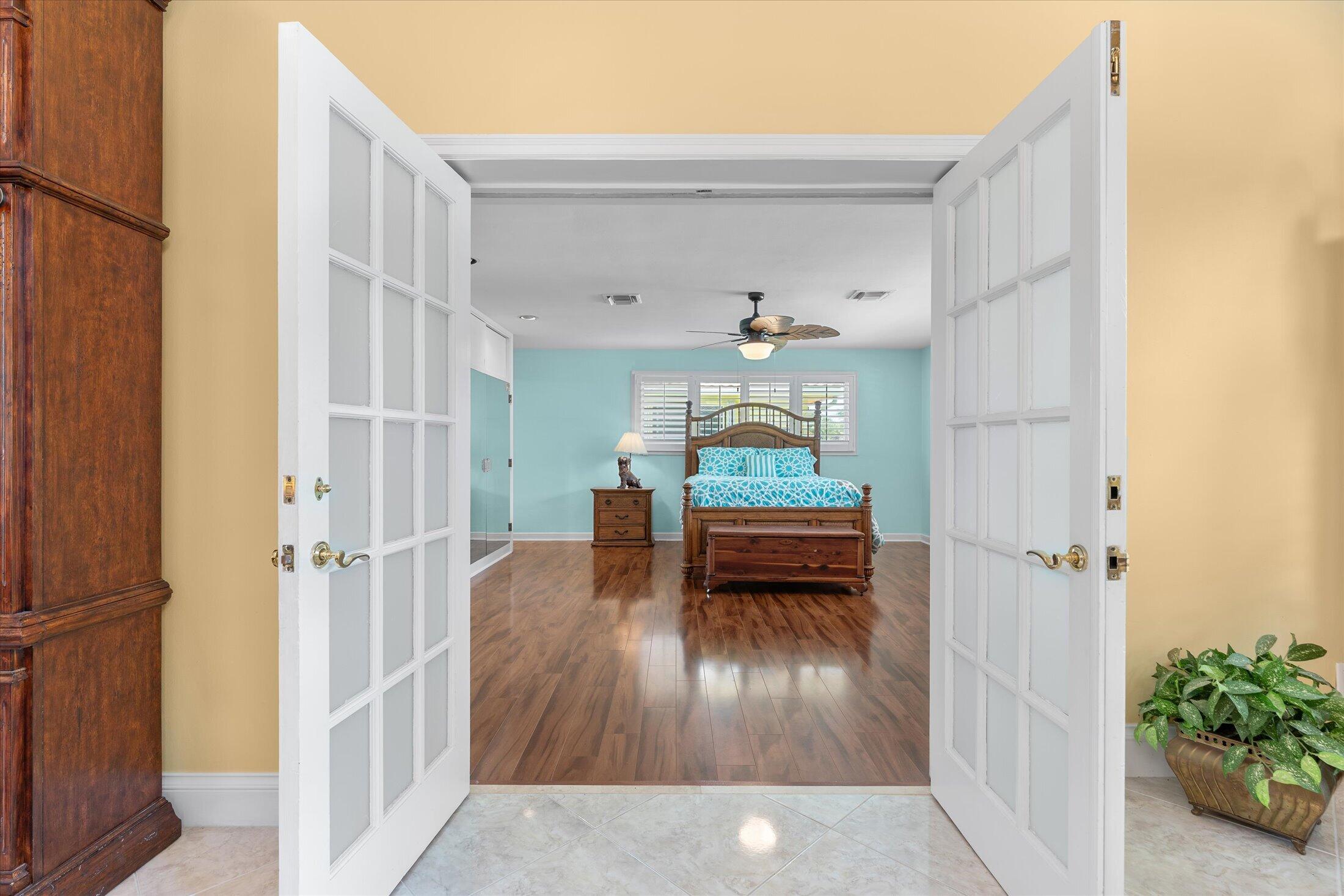 LIGHTHOUSE POINT ESTATES - Residential