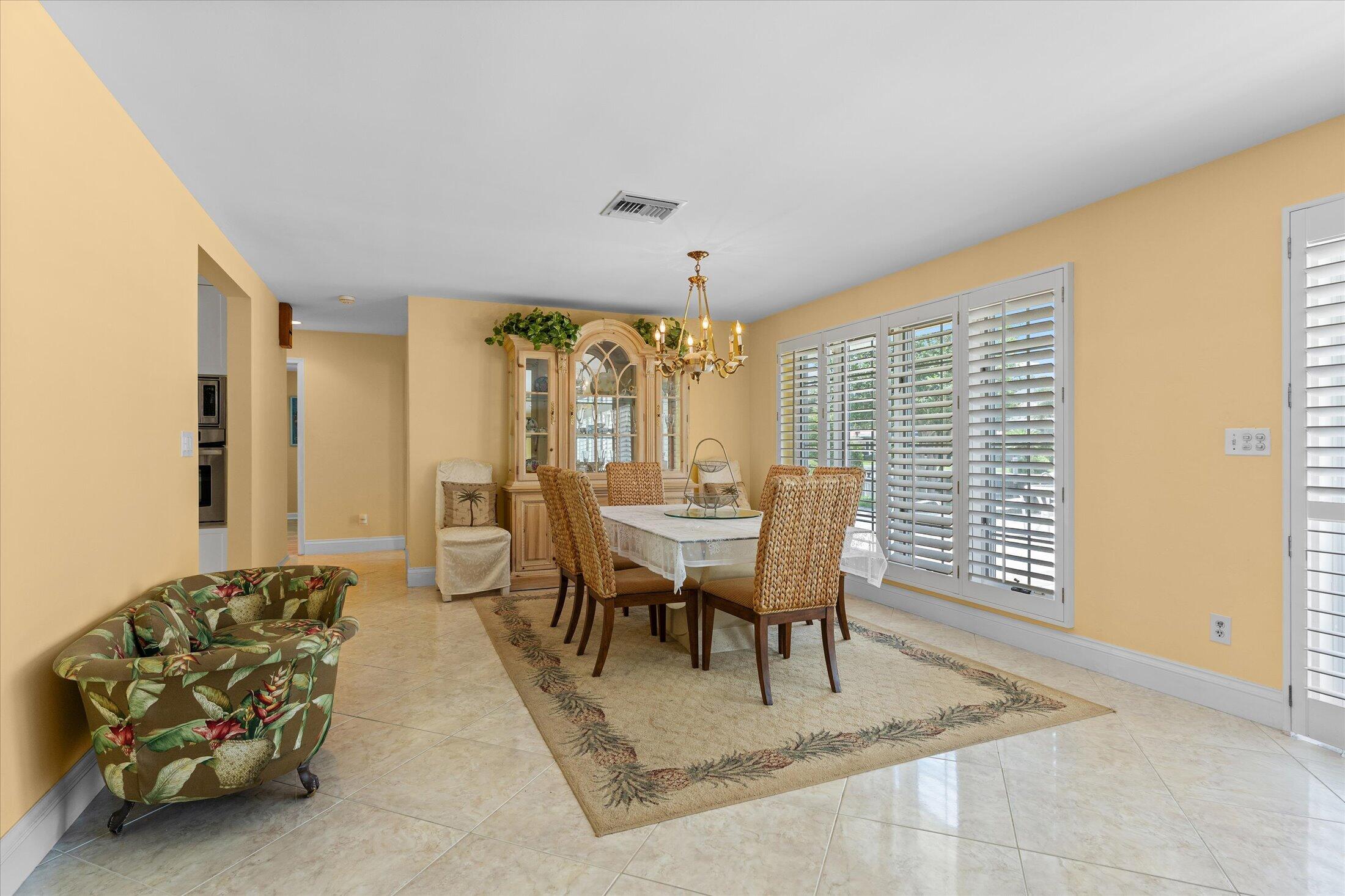 LIGHTHOUSE POINT ESTATES - Residential