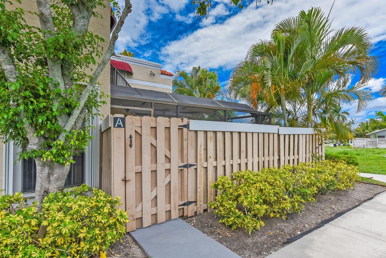Welcome to this charming three-bedroom, three-bathroom townhouse nestled in Le Village de Provence at Chateau Woods in Delray Beach, This home offers 1,326 square feet of updated living space, Thoughtfully designed to maximize comfort and functionality. Freshly painted and ready to move in.