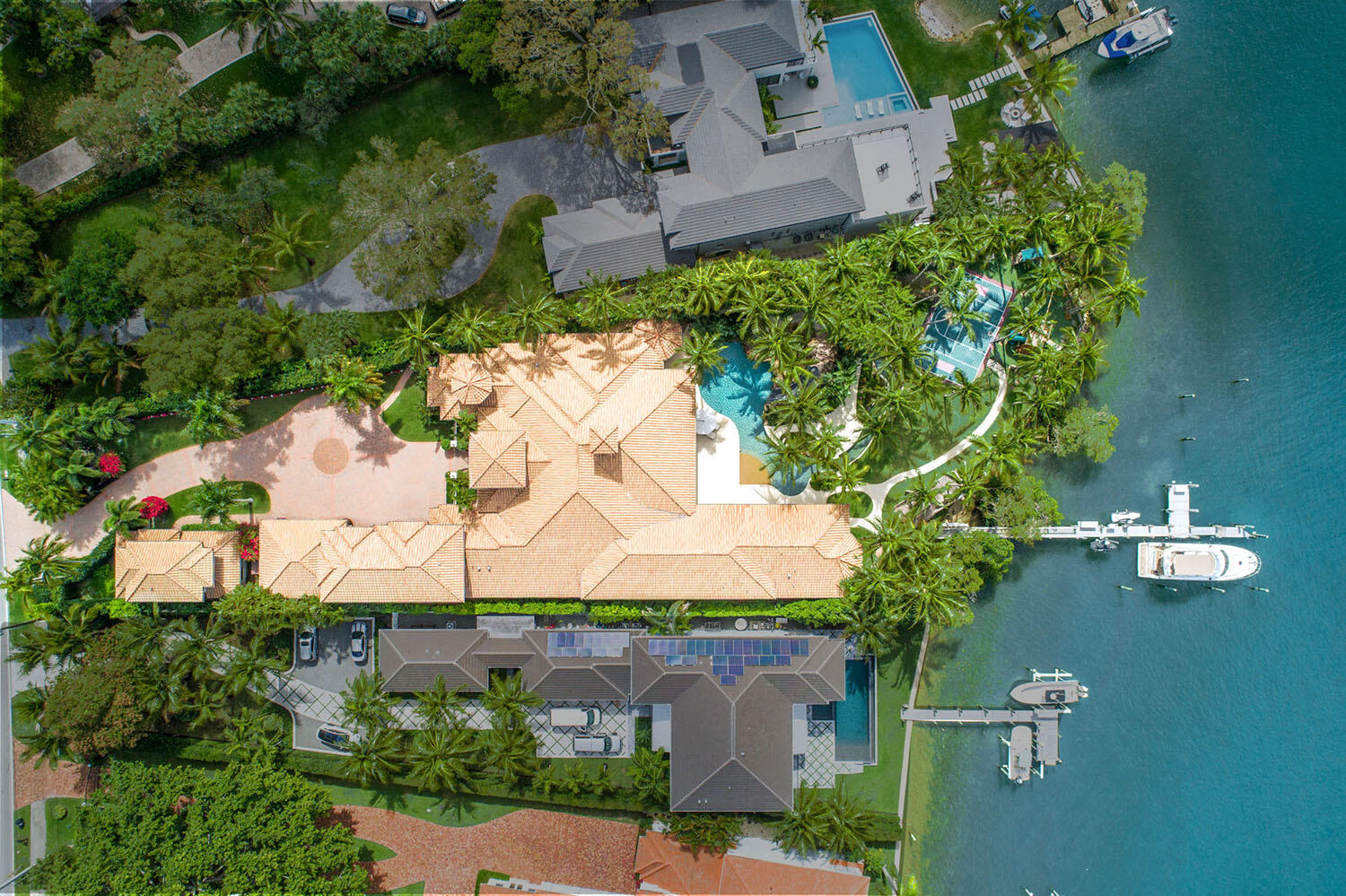 RIVERSIDE ON THE LOXAHATCHEE - Residential