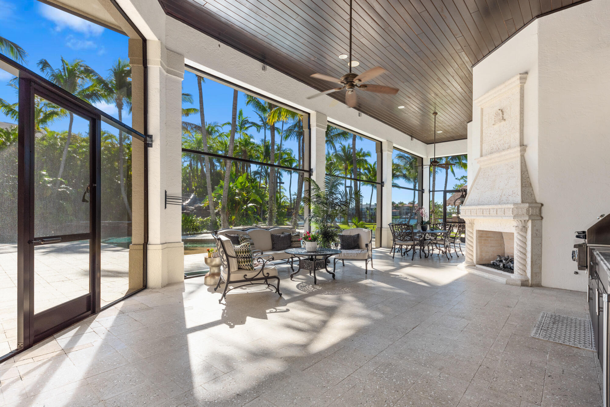 RIVERSIDE ON THE LOXAHATCHEE - Residential