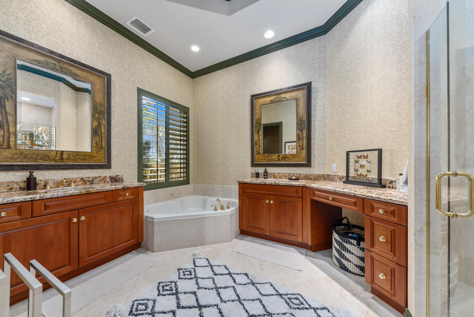 RIVERSIDE ON THE LOXAHATCHEE - Residential
