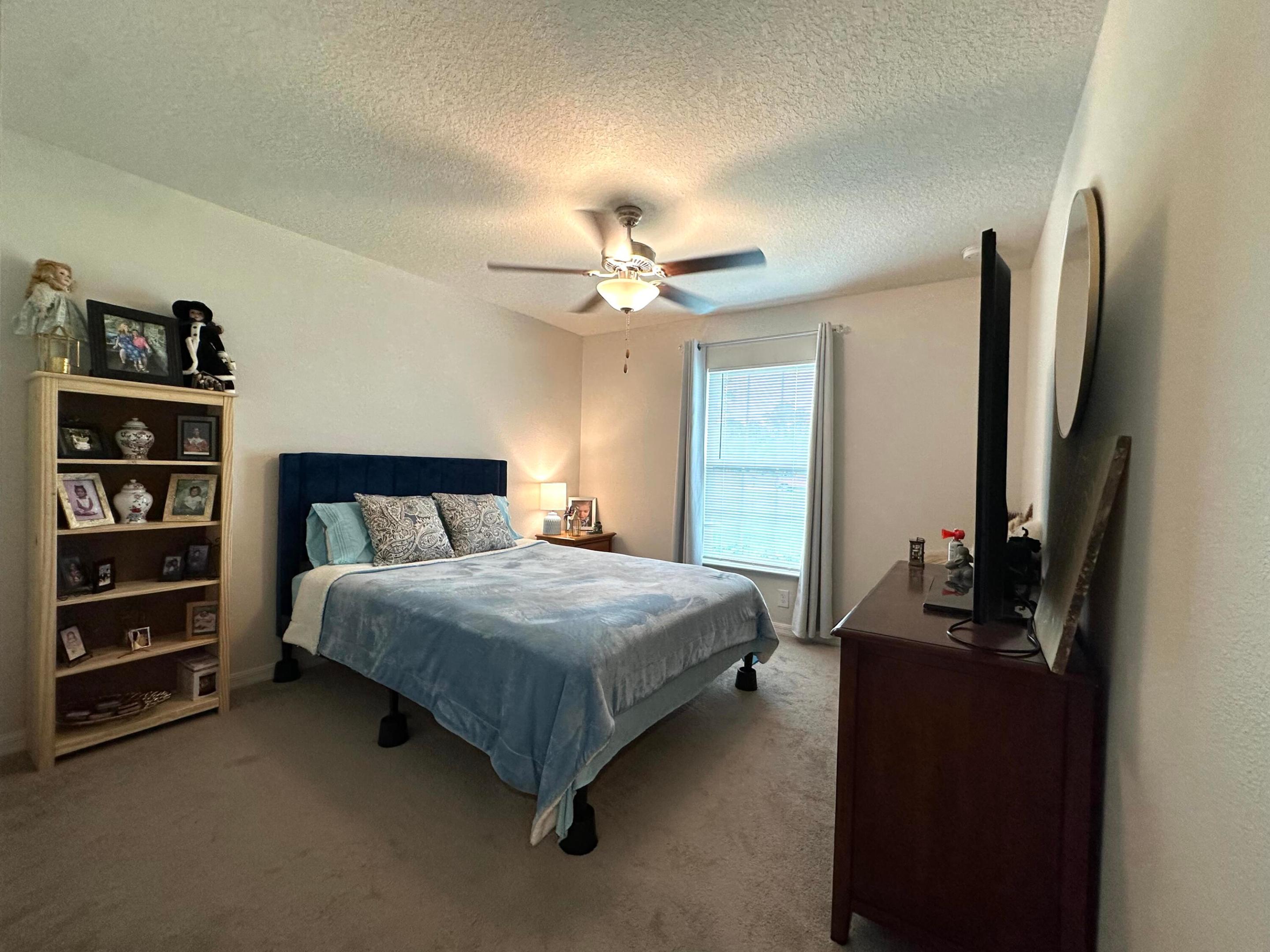 MARION OAKS #9 - Residential