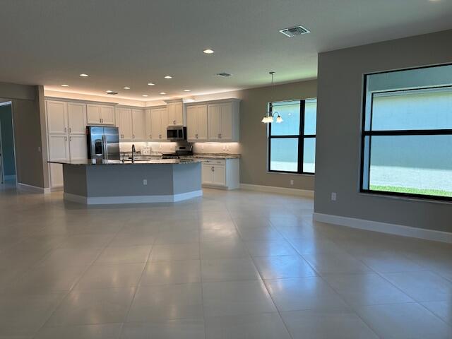 RIVERLAND PARCEL B - PLAT FIVE The Walk - Residential Lease