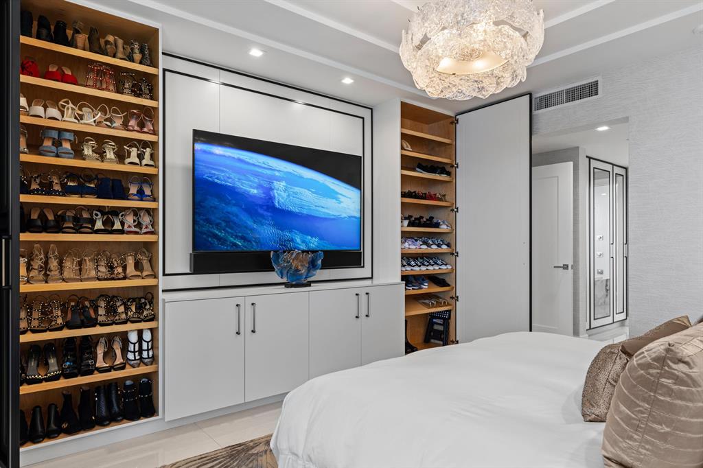 5000 NORTH OCEAN - Residential