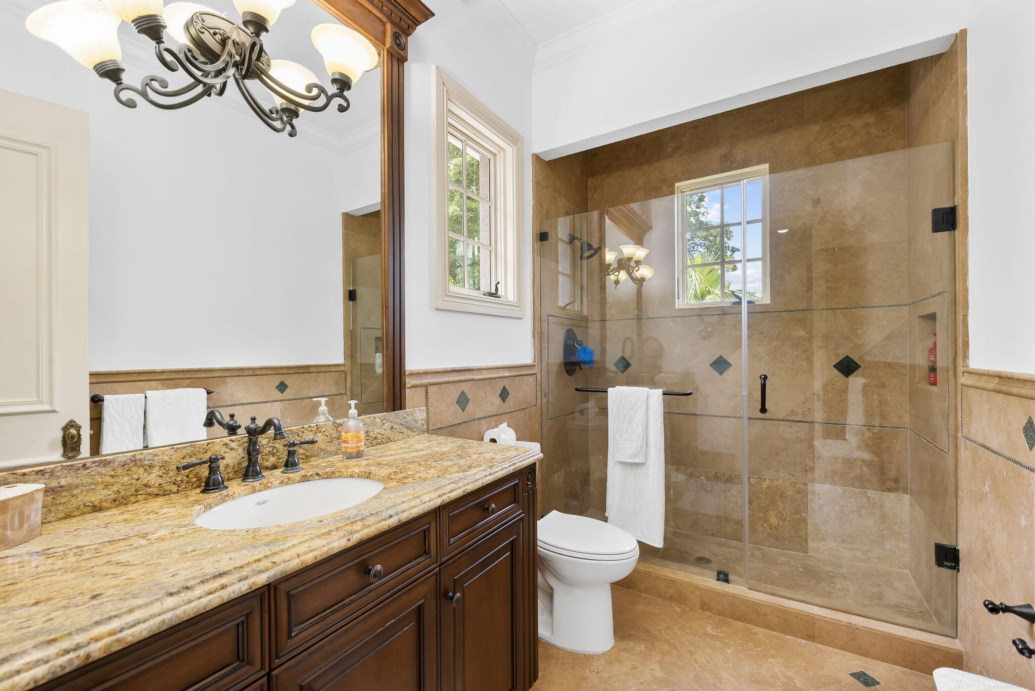 BBB RANCHES - Residential