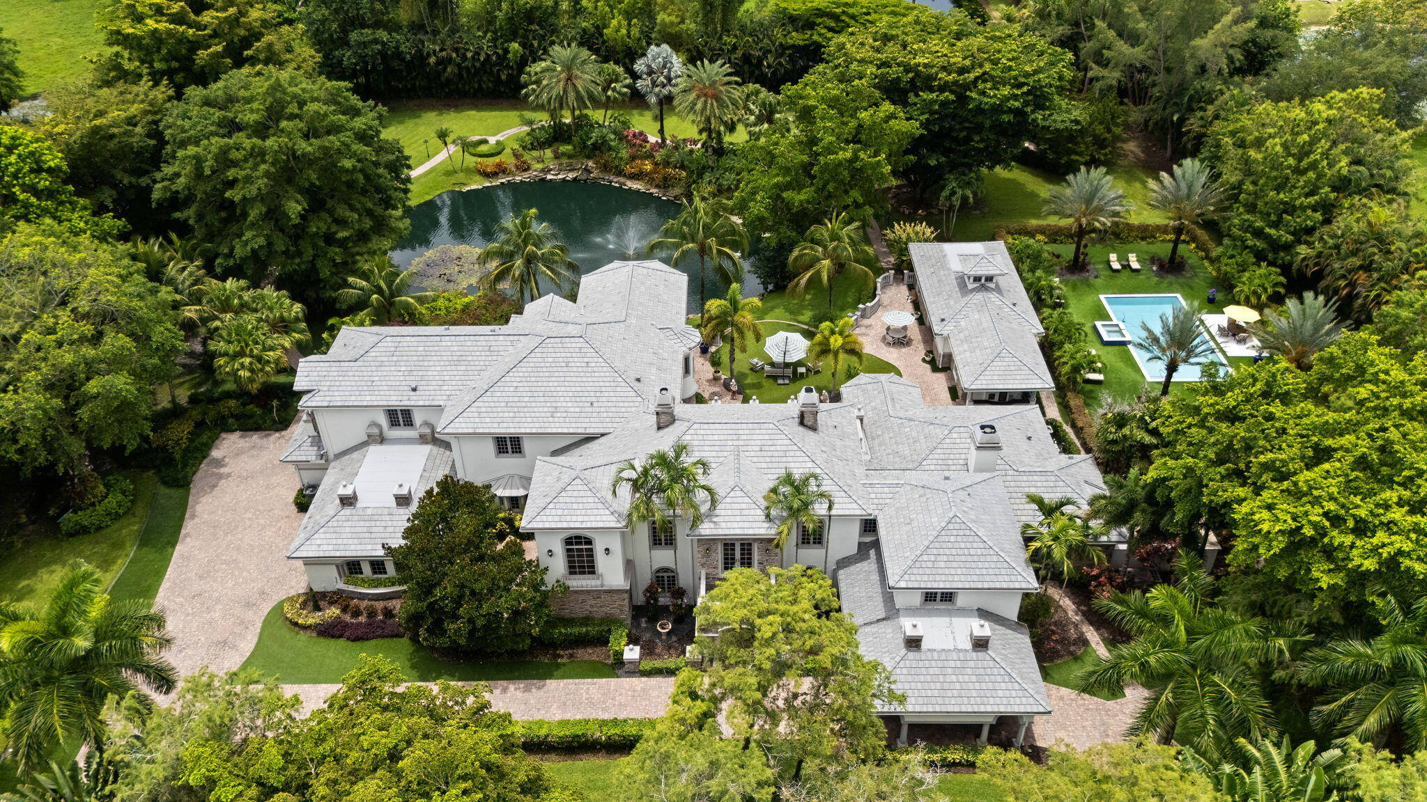 BBB RANCHES - Residential