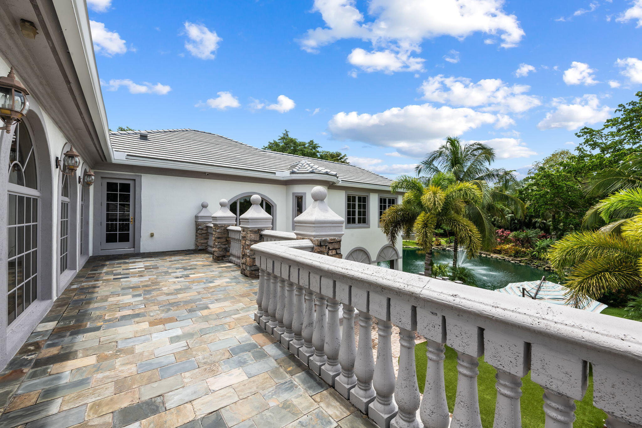 BBB RANCHES - Residential