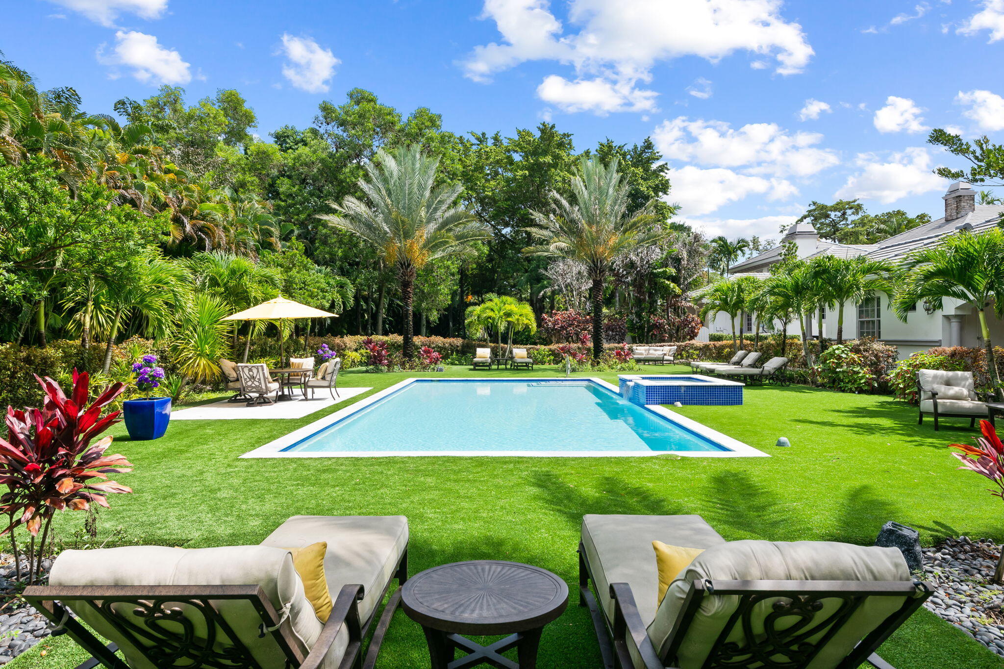BBB RANCHES - Residential