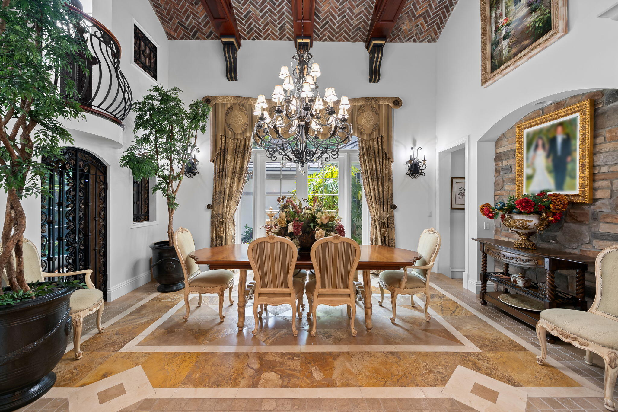 BBB RANCHES - Residential