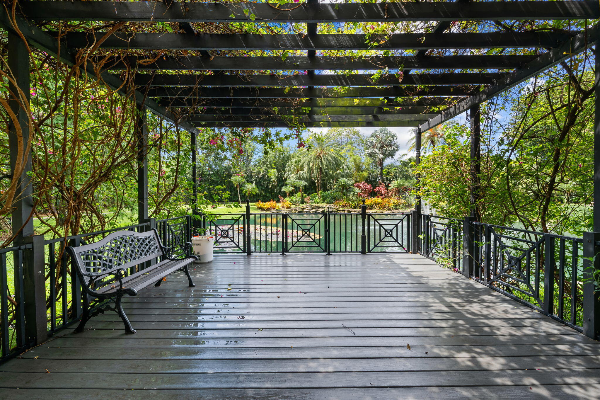 BBB RANCHES - Residential