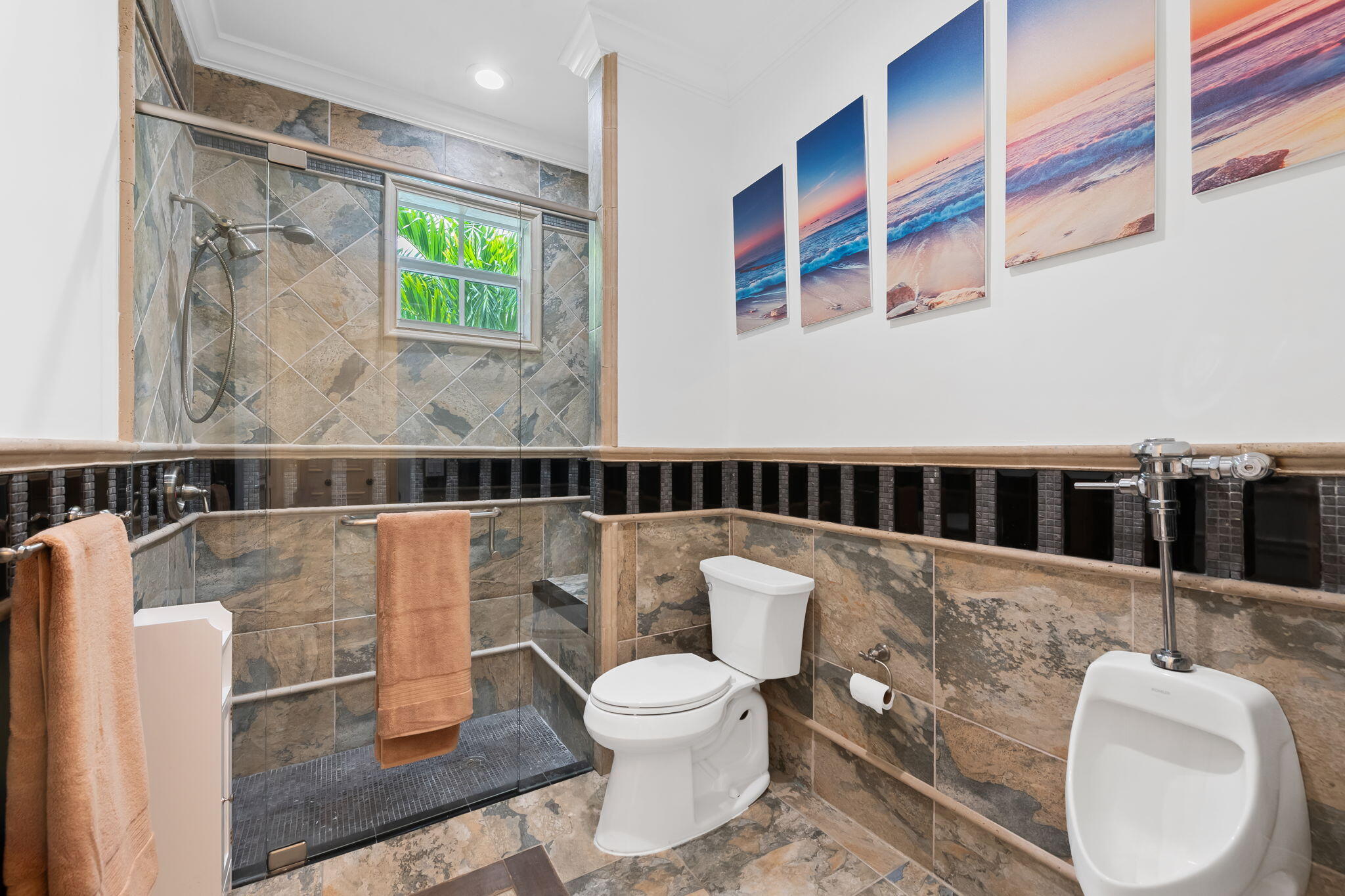 BBB RANCHES - Residential
