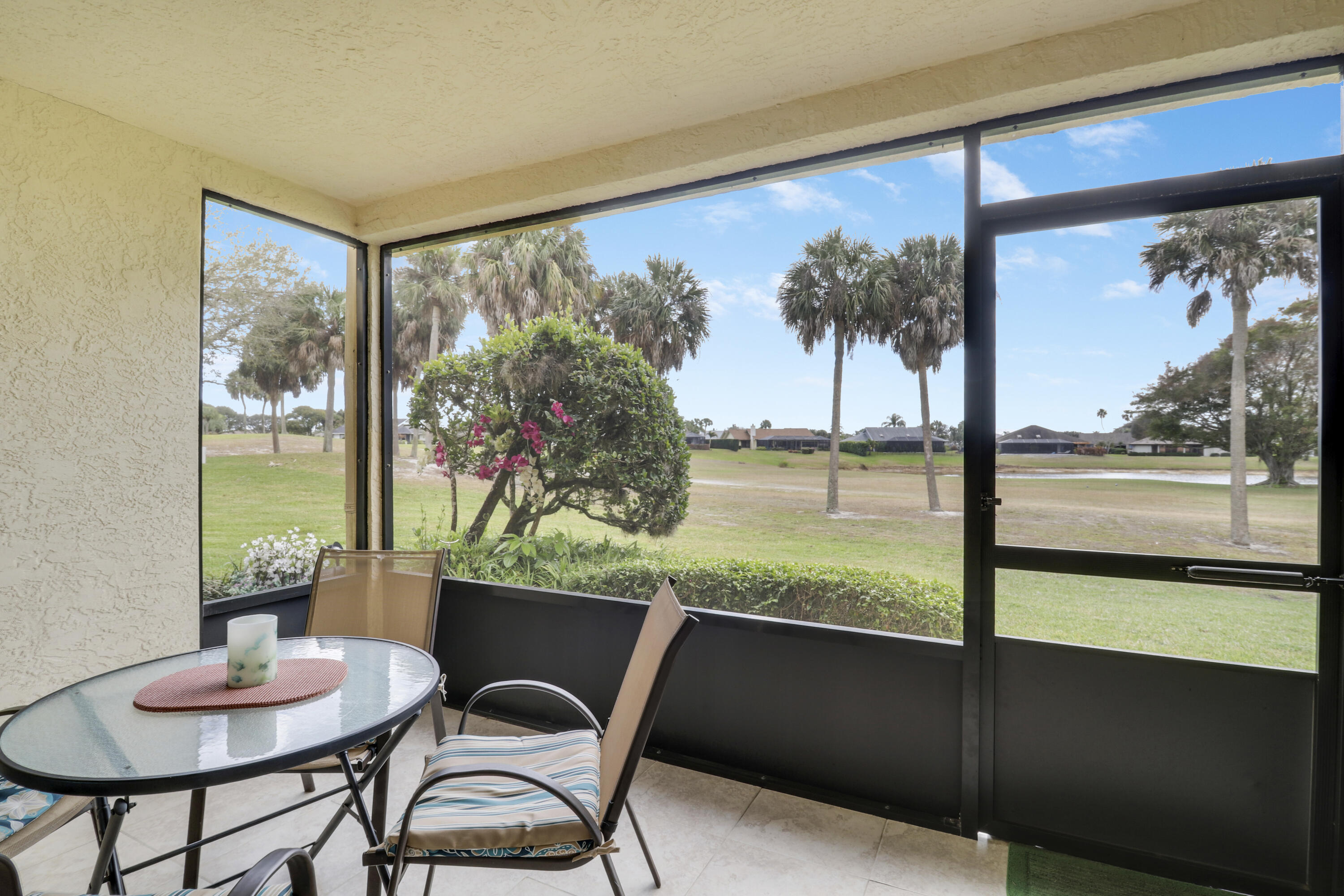 WILLIAMSBURG AT HERITAGE RIDGE CONDO - Residential