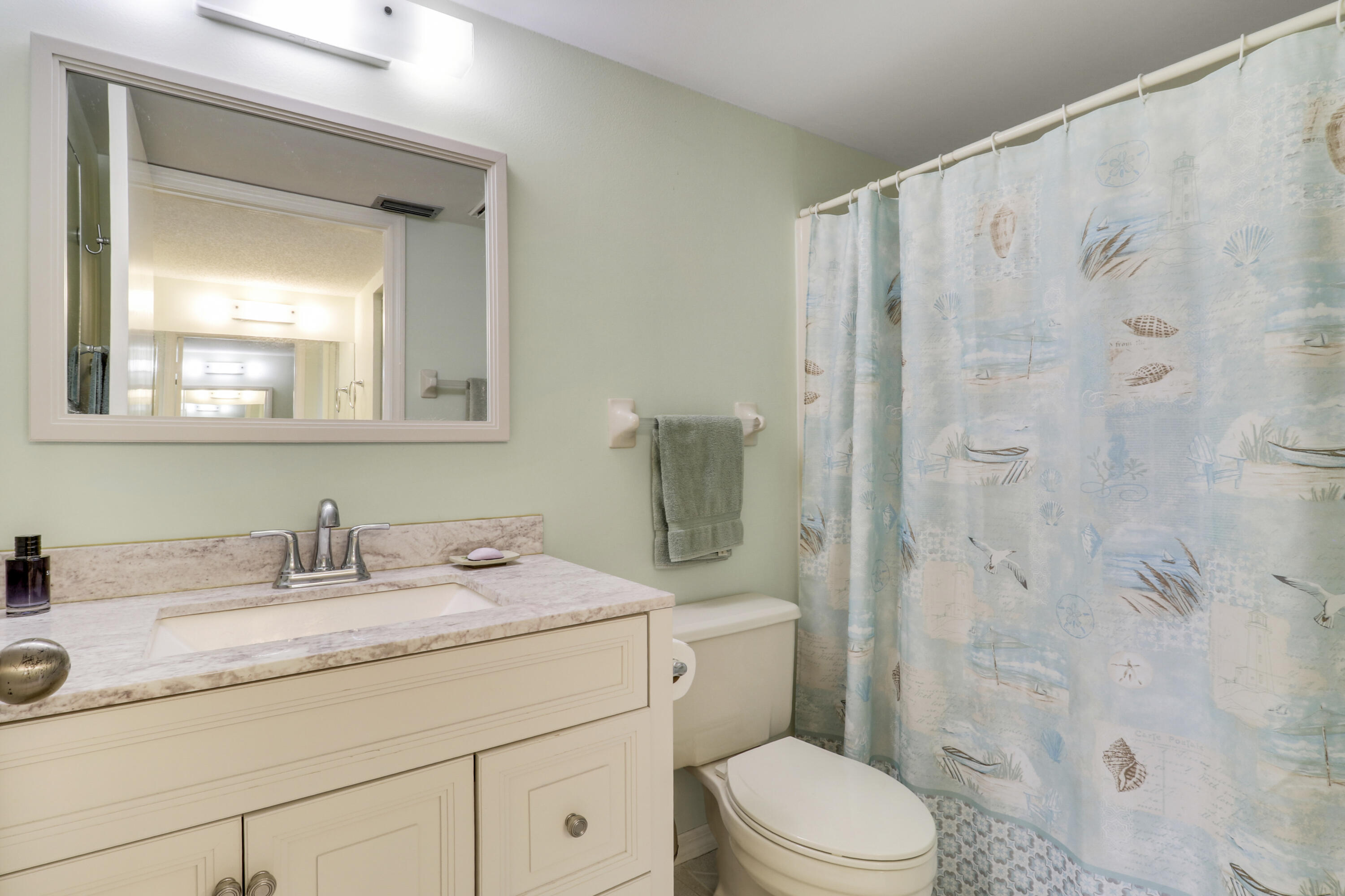 WILLIAMSBURG AT HERITAGE RIDGE CONDO - Residential