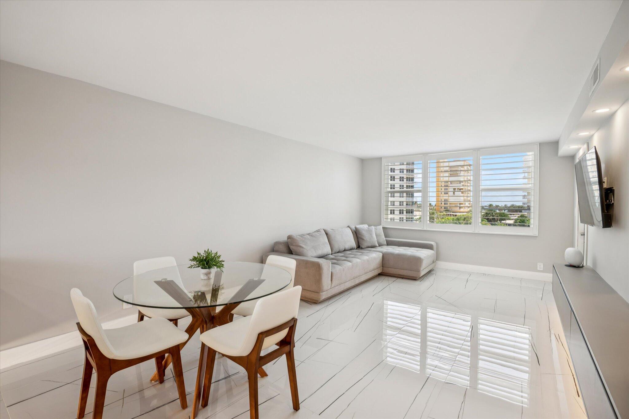 GRANADA HOUSE - Residential Lease