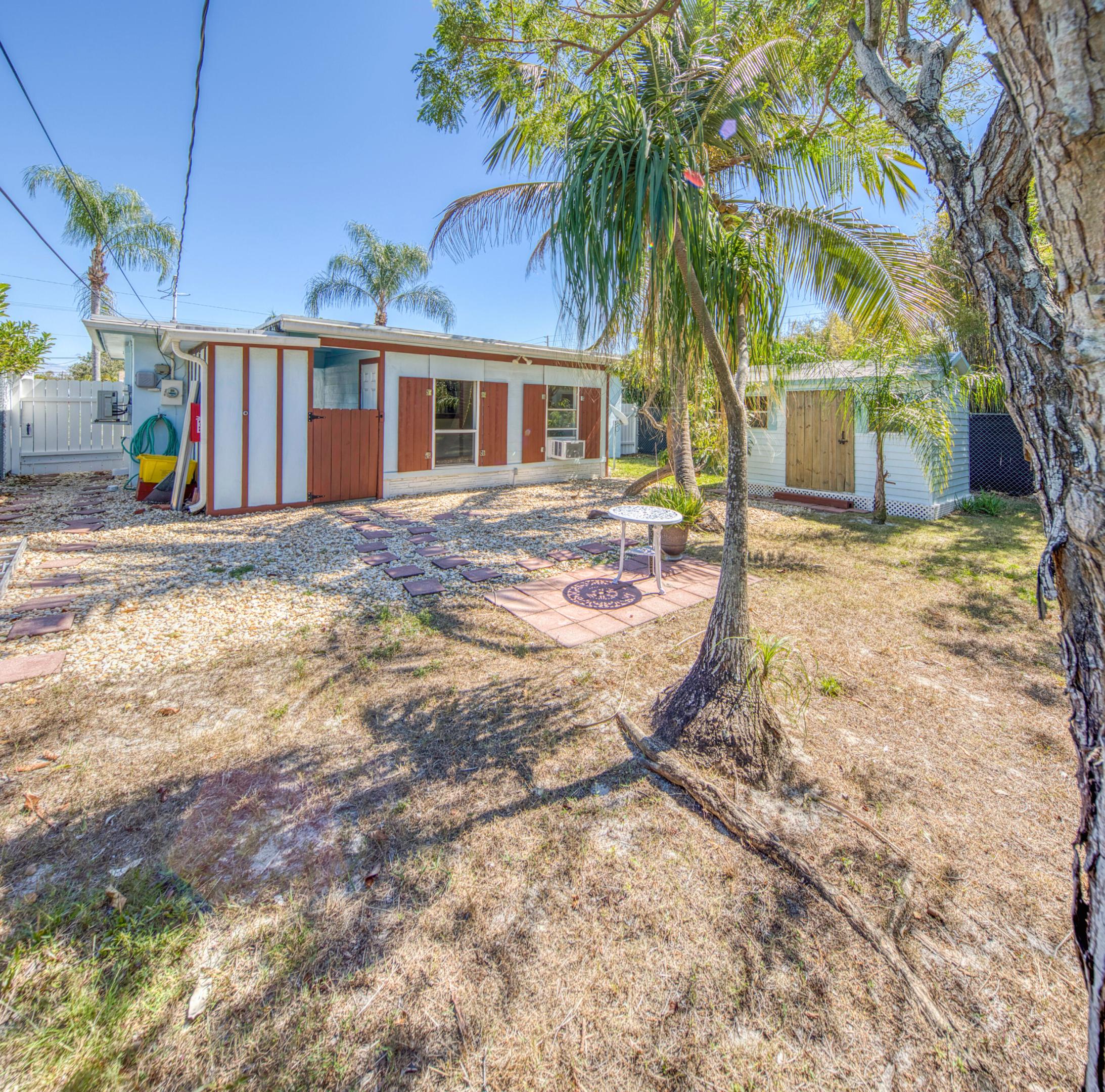 PINEWOOD HEIGHTS - Residential