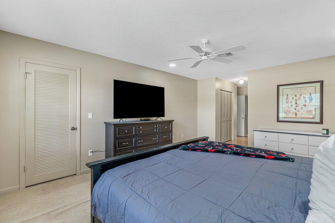WESTGATE AT HUNTERS RUN CONDO - Residential