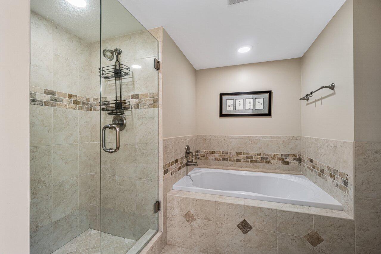 WESTGATE AT HUNTERS RUN CONDO - Residential