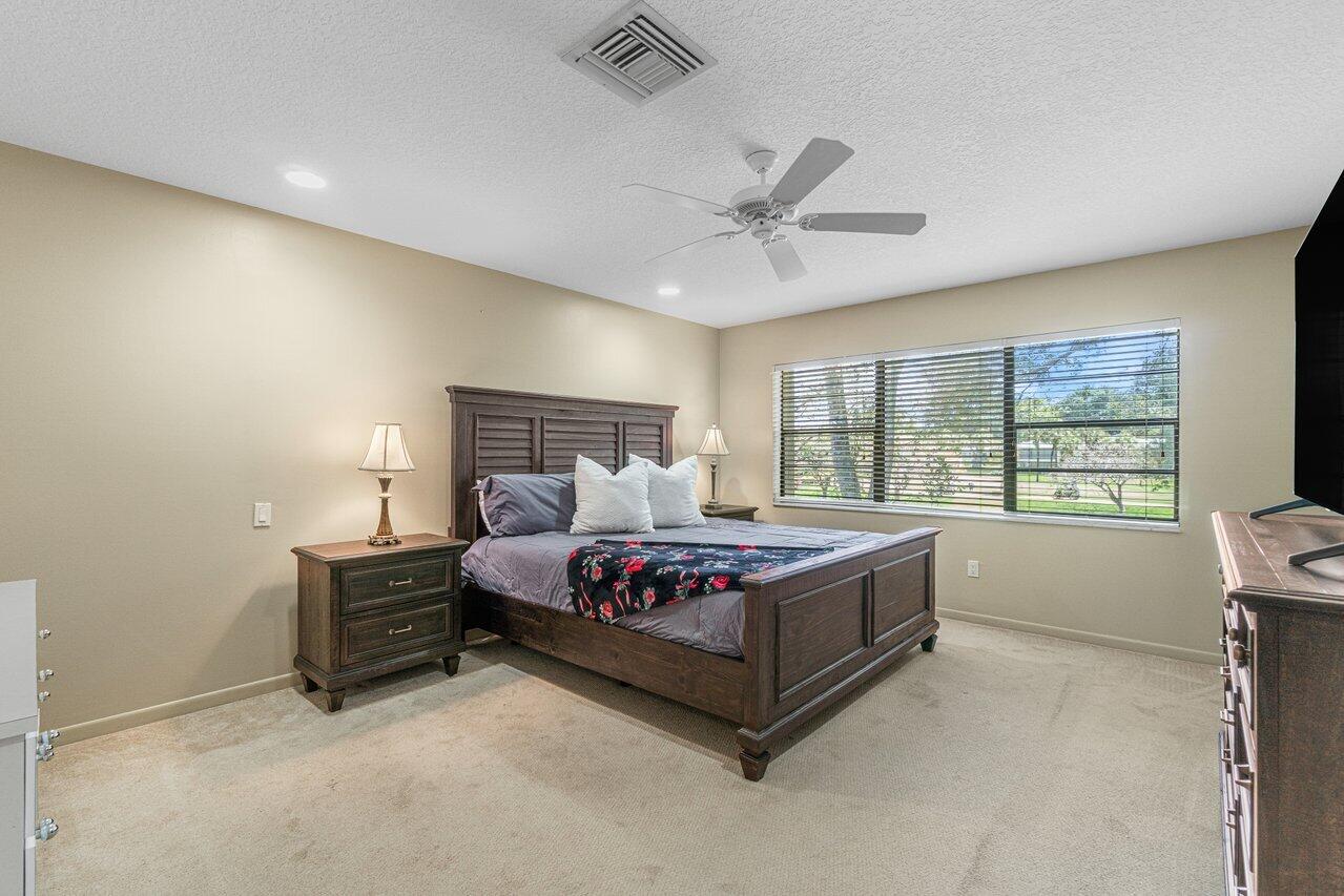 WESTGATE AT HUNTERS RUN CONDO - Residential