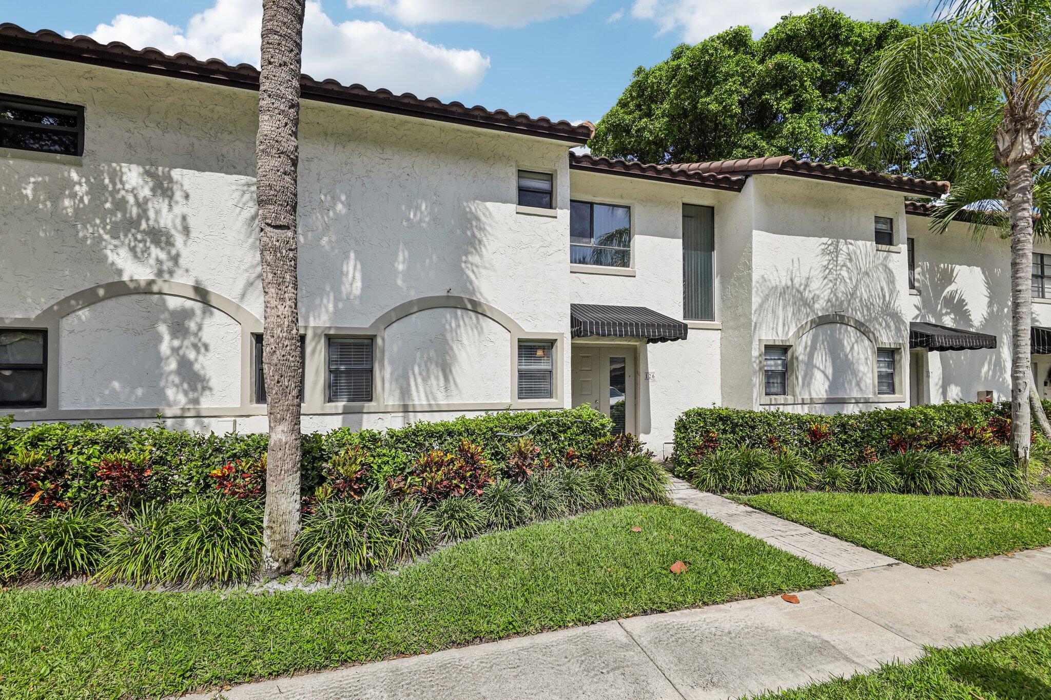 SUNFLOWER CONDO - Residential Lease