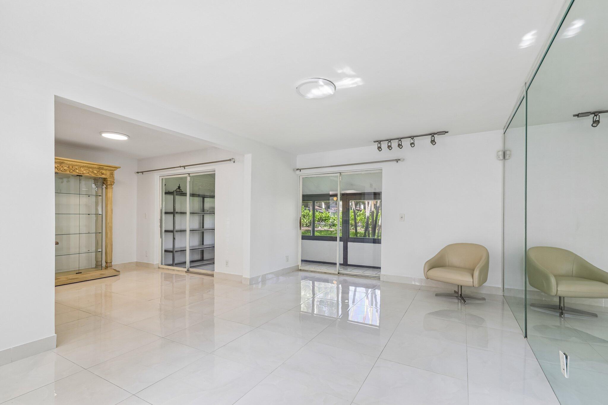 SUNFLOWER CONDO - Residential Lease