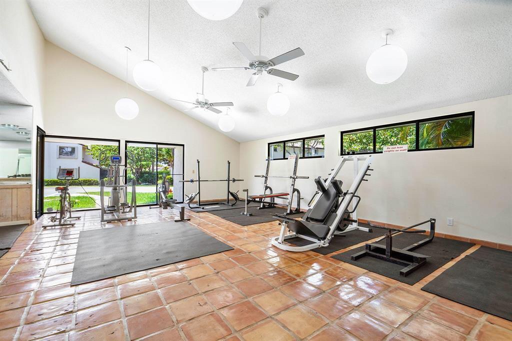 SUNFLOWER CONDO - Residential Lease