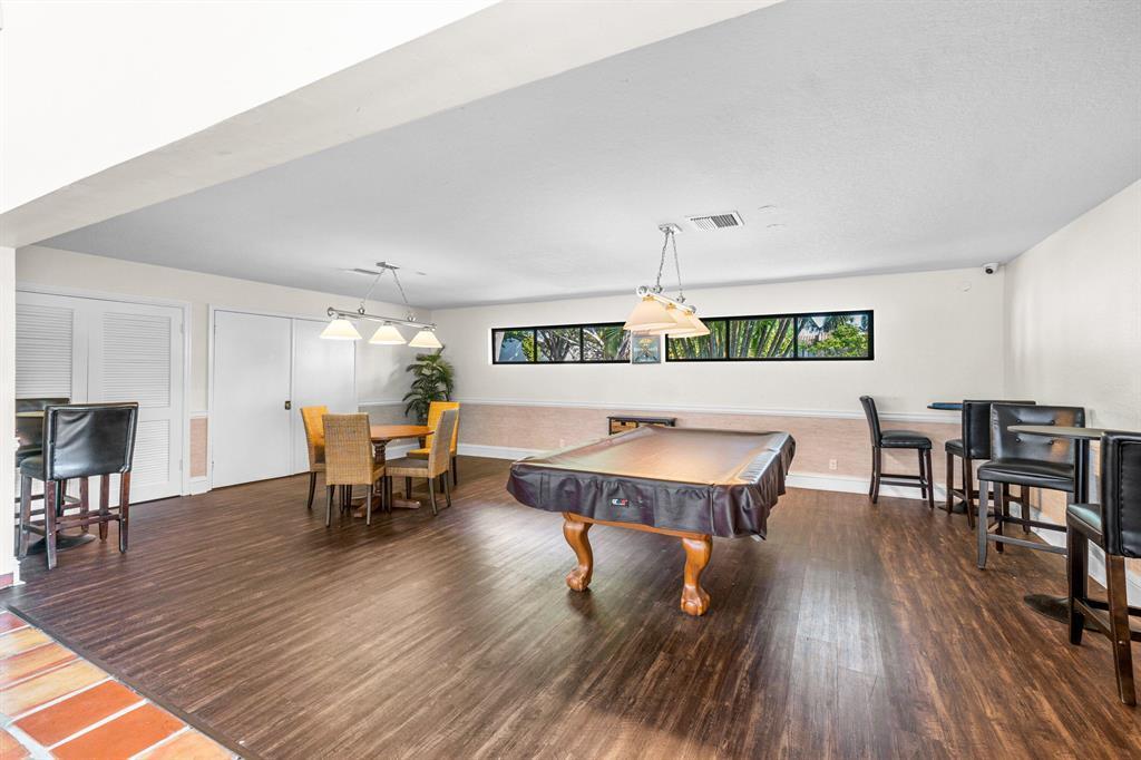 SUNFLOWER CONDO - Residential Lease