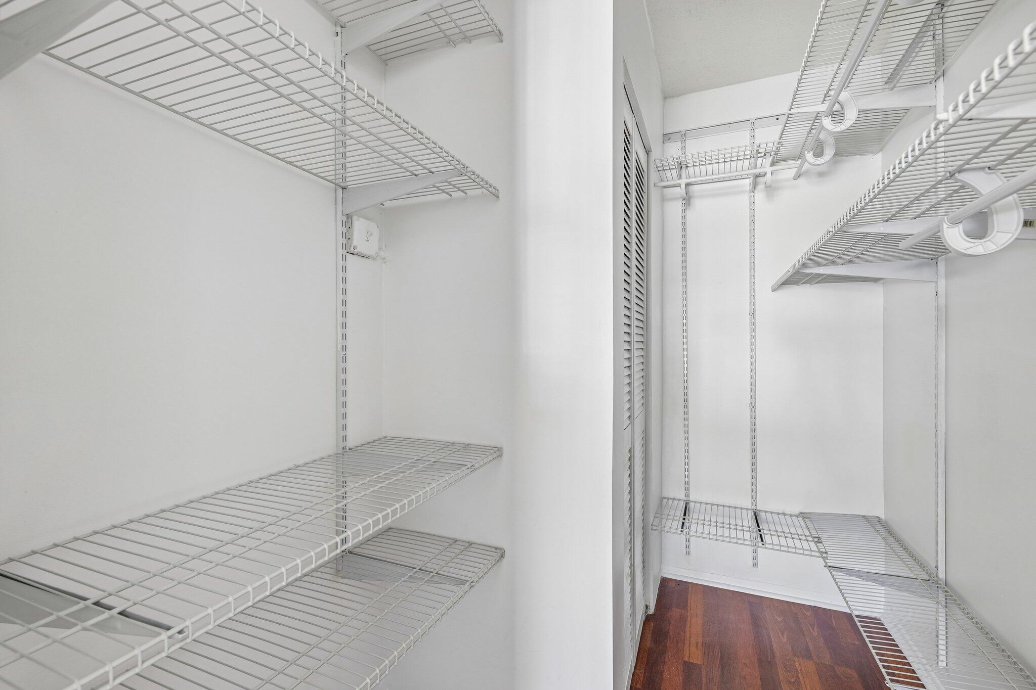SUNFLOWER CONDO - Residential Lease