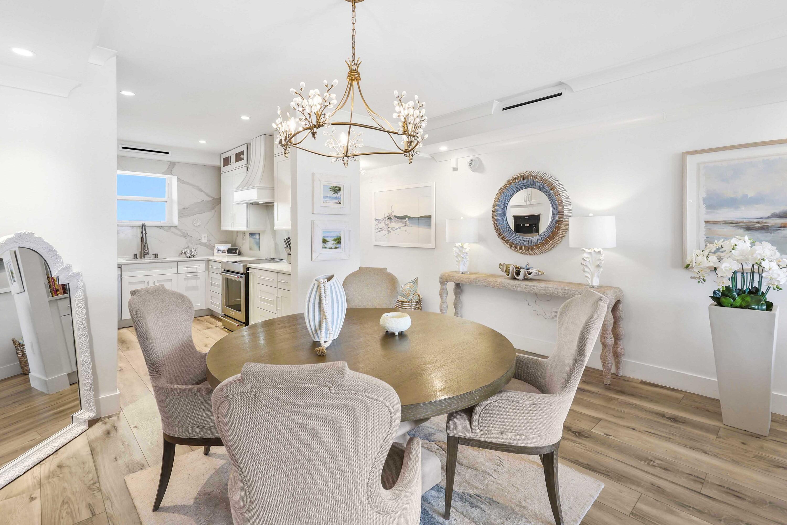 HIGHLAND TOWERS INC - Residential