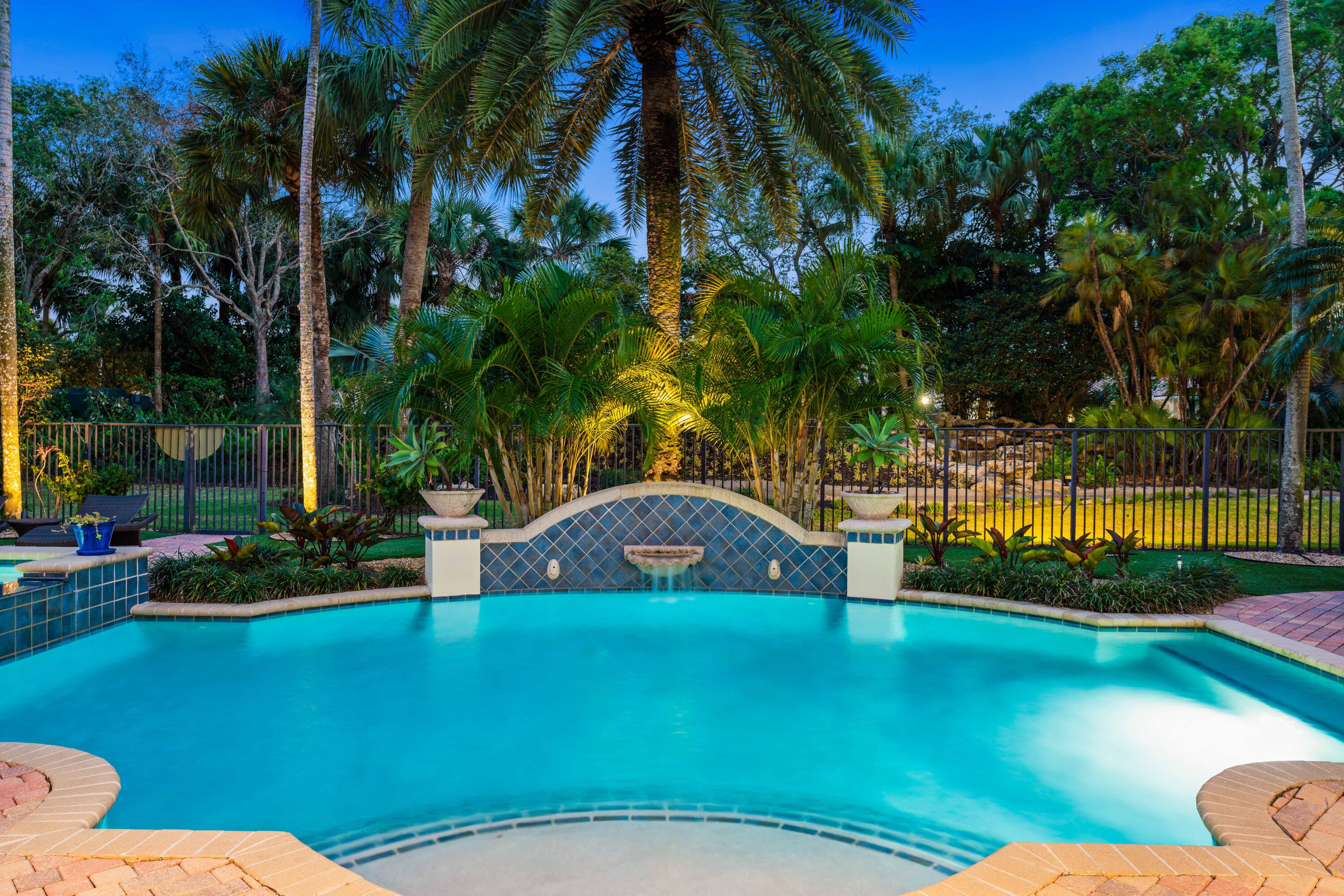 Old Palm - Residential