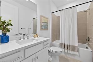 HAMPTON LAKES AT RIVER HALL - Residential