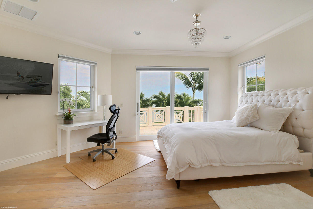 Pennock Point - Residential