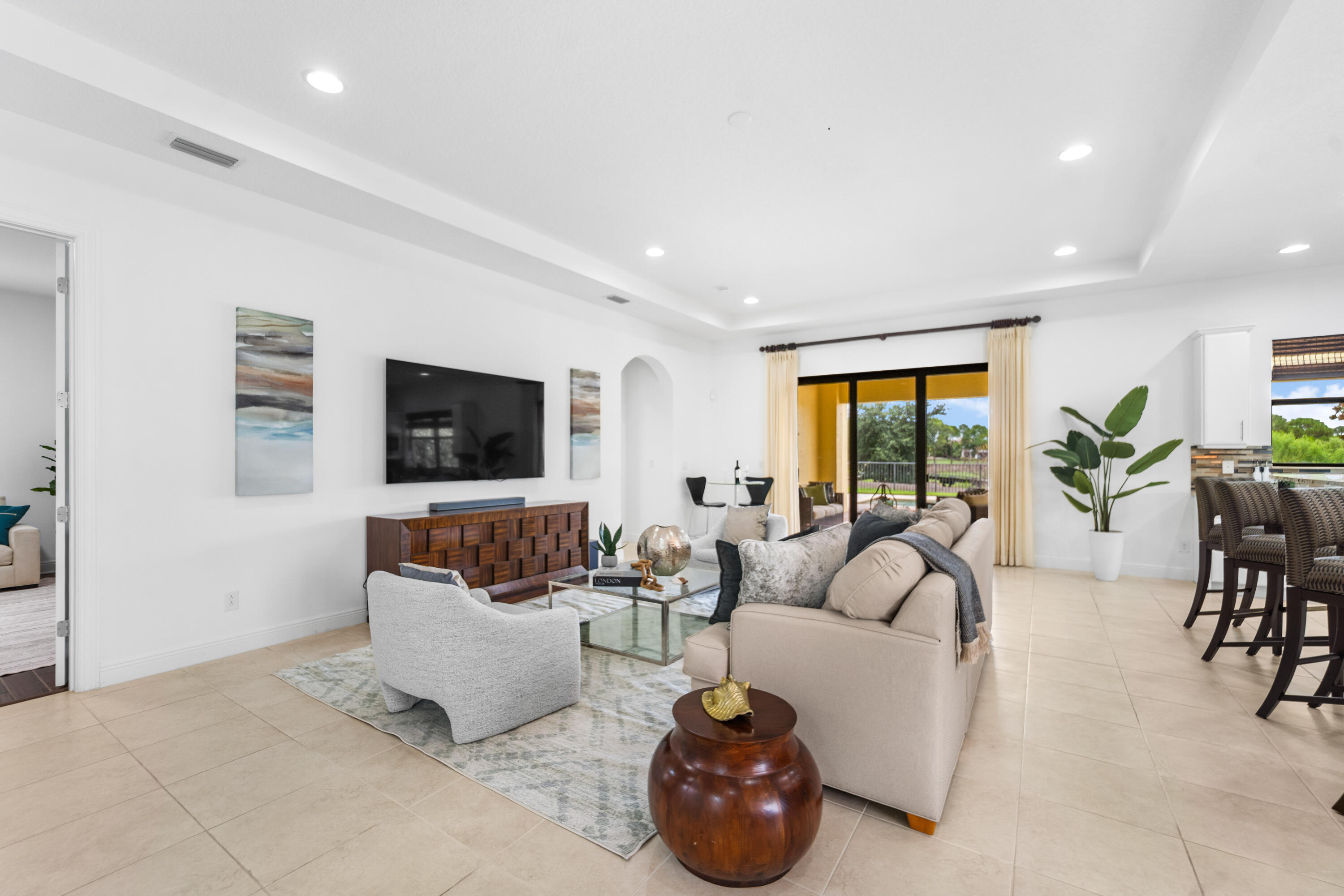 PARKLAND GOLF AND COUNTRY CLUB - Residential