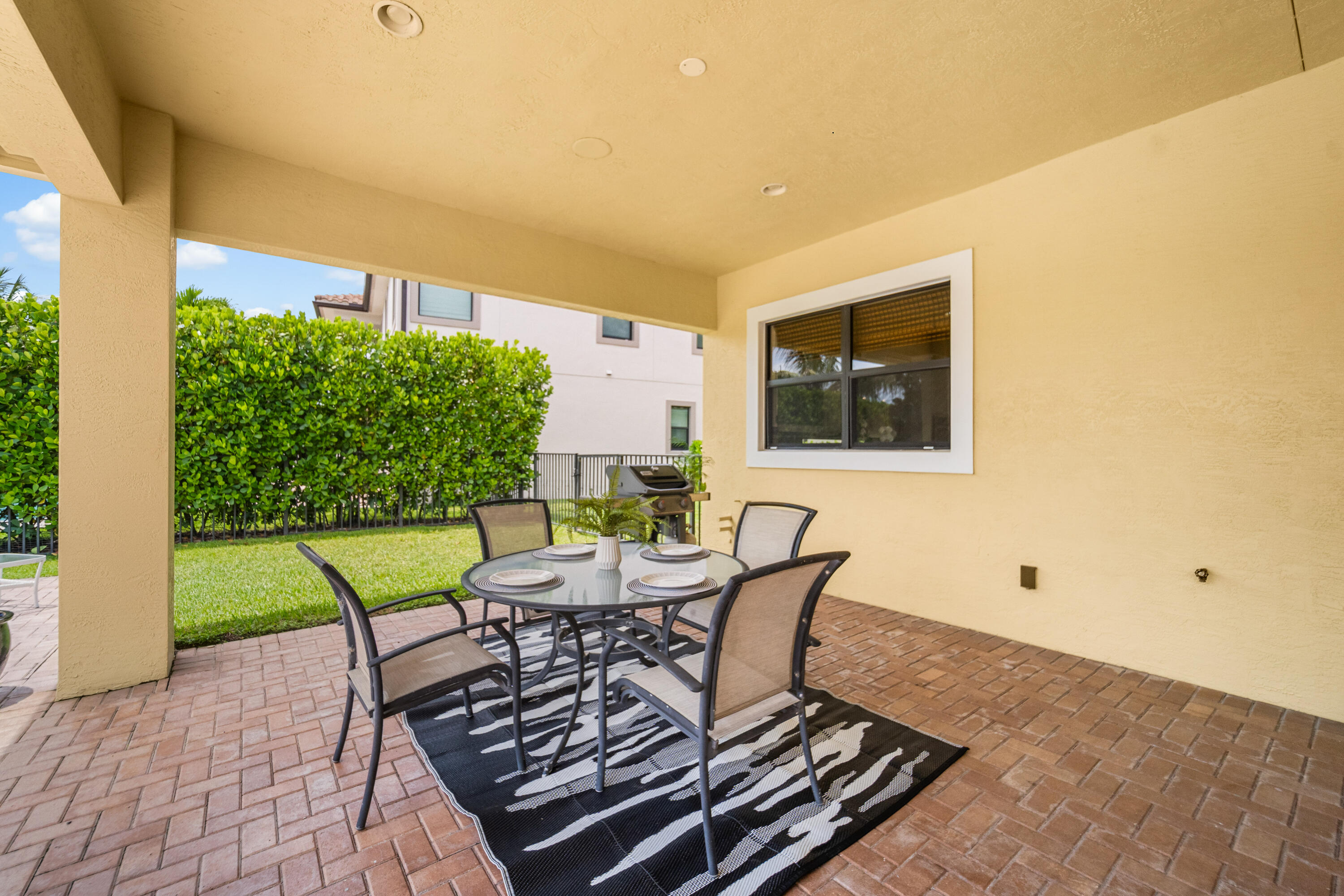 PARKLAND GOLF AND COUNTRY CLUB - Residential