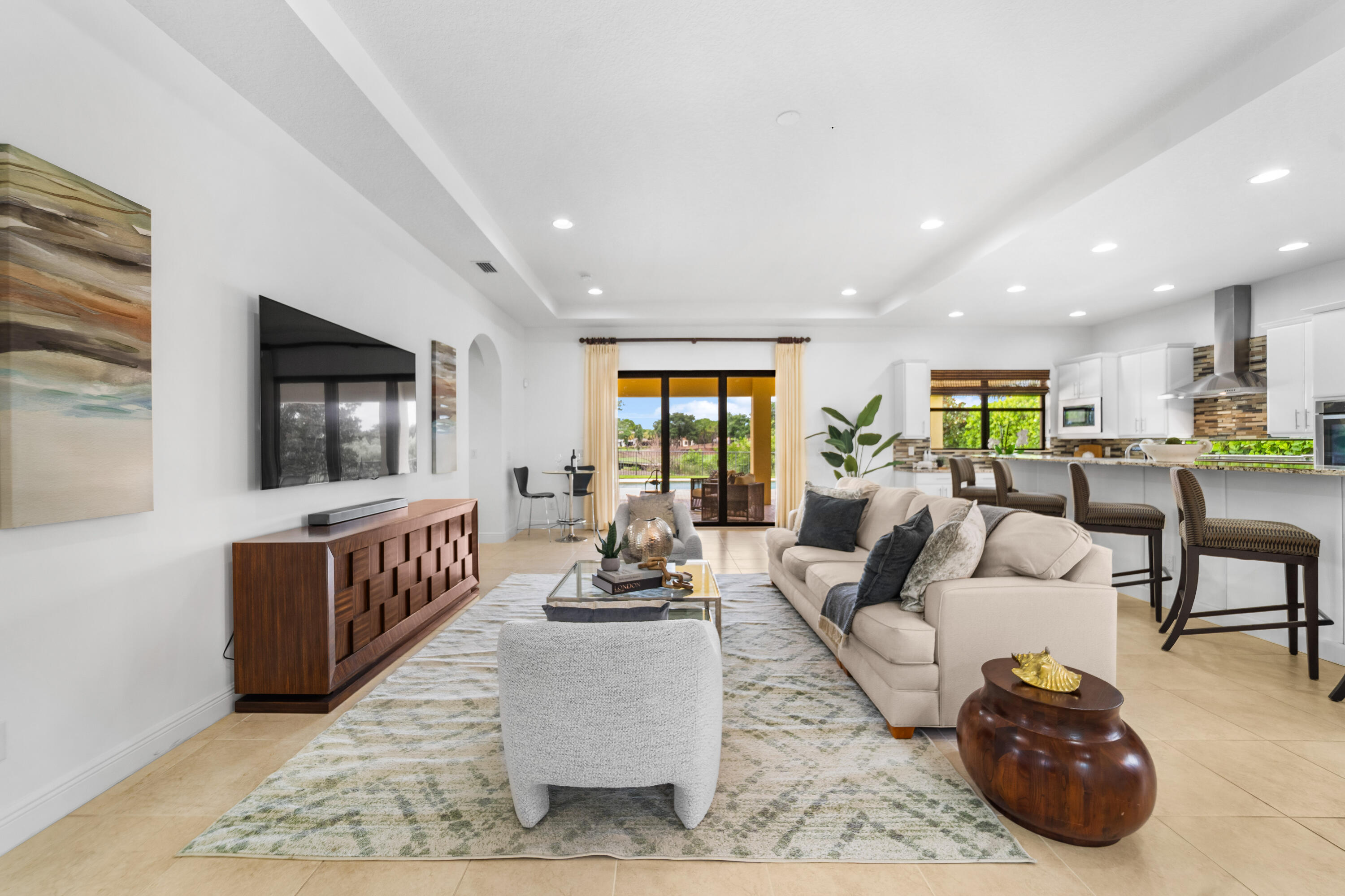 PARKLAND GOLF AND COUNTRY CLUB - Residential