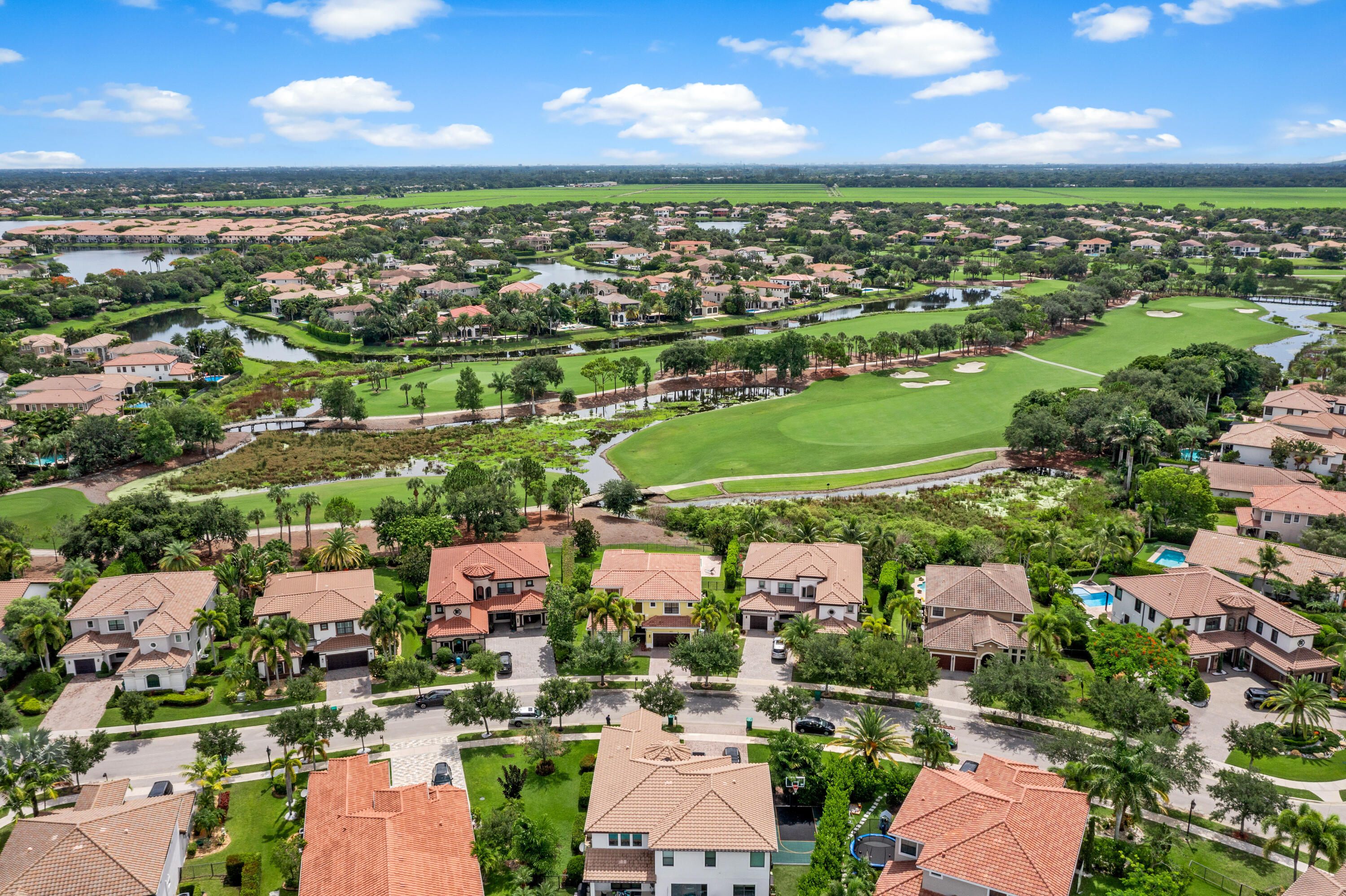 PARKLAND GOLF AND COUNTRY CLUB - Residential