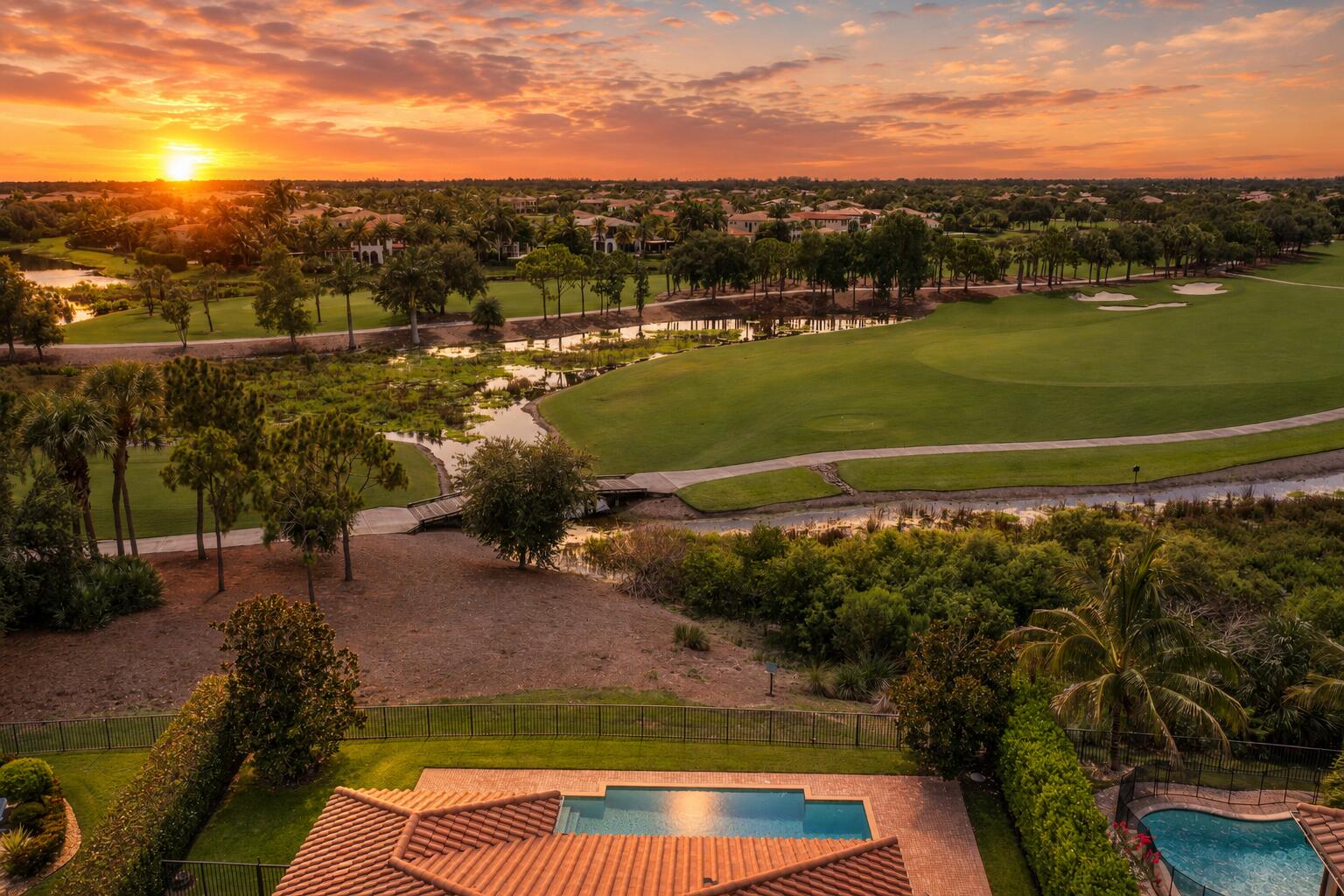 PARKLAND GOLF AND COUNTRY CLUB - Residential