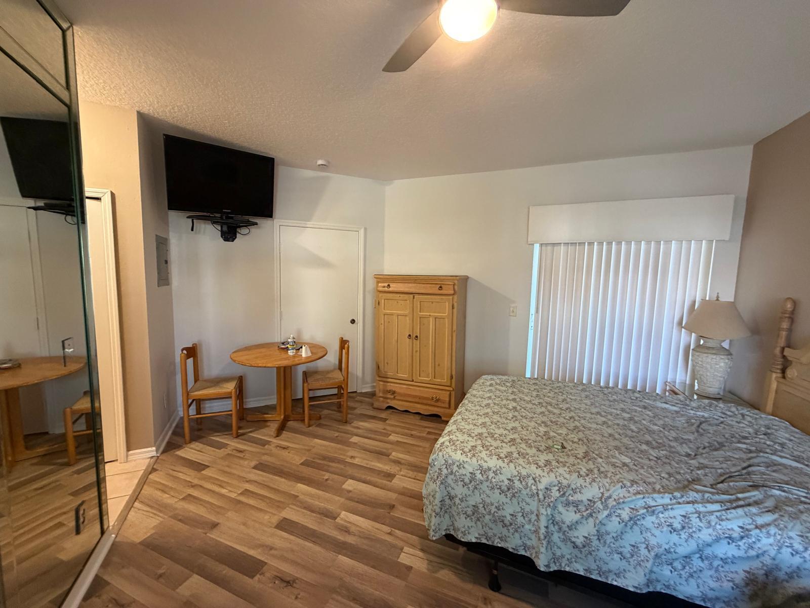 GOLF VILLAS II CONDOMINIUM - Residential Lease
