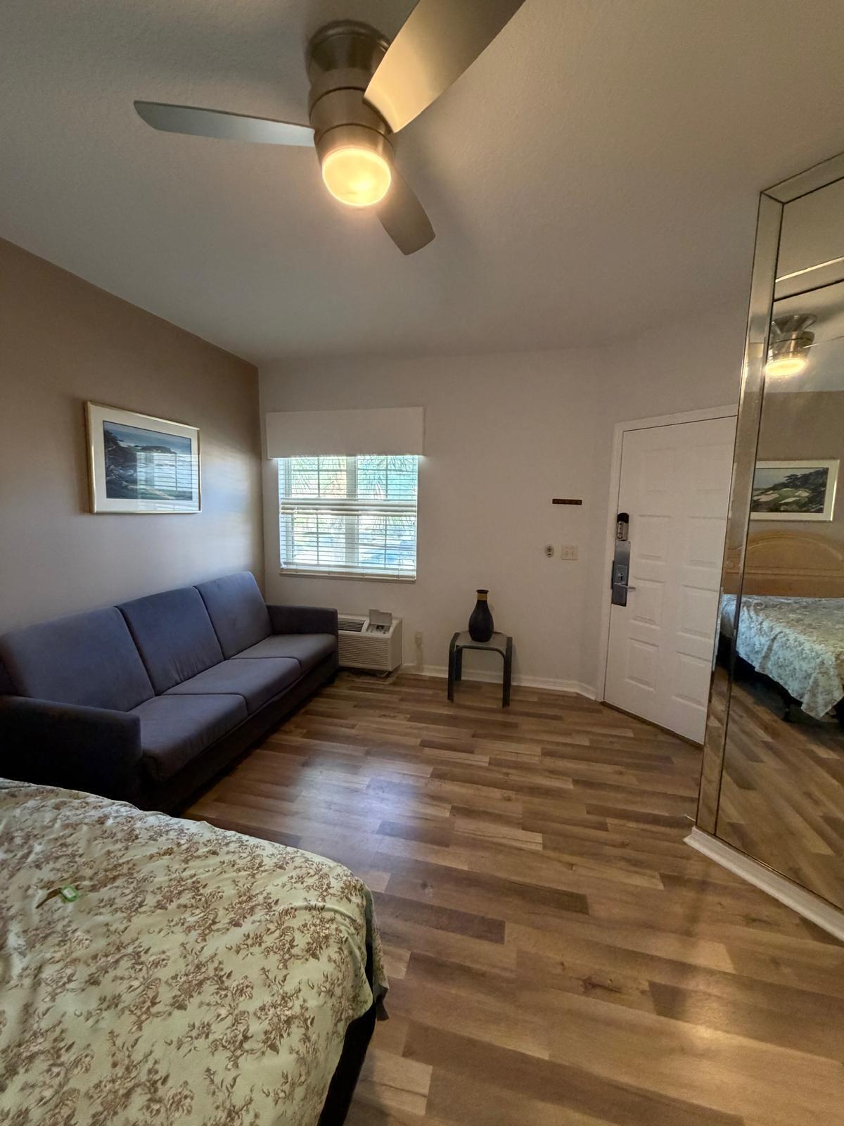 GOLF VILLAS II CONDOMINIUM - Residential Lease