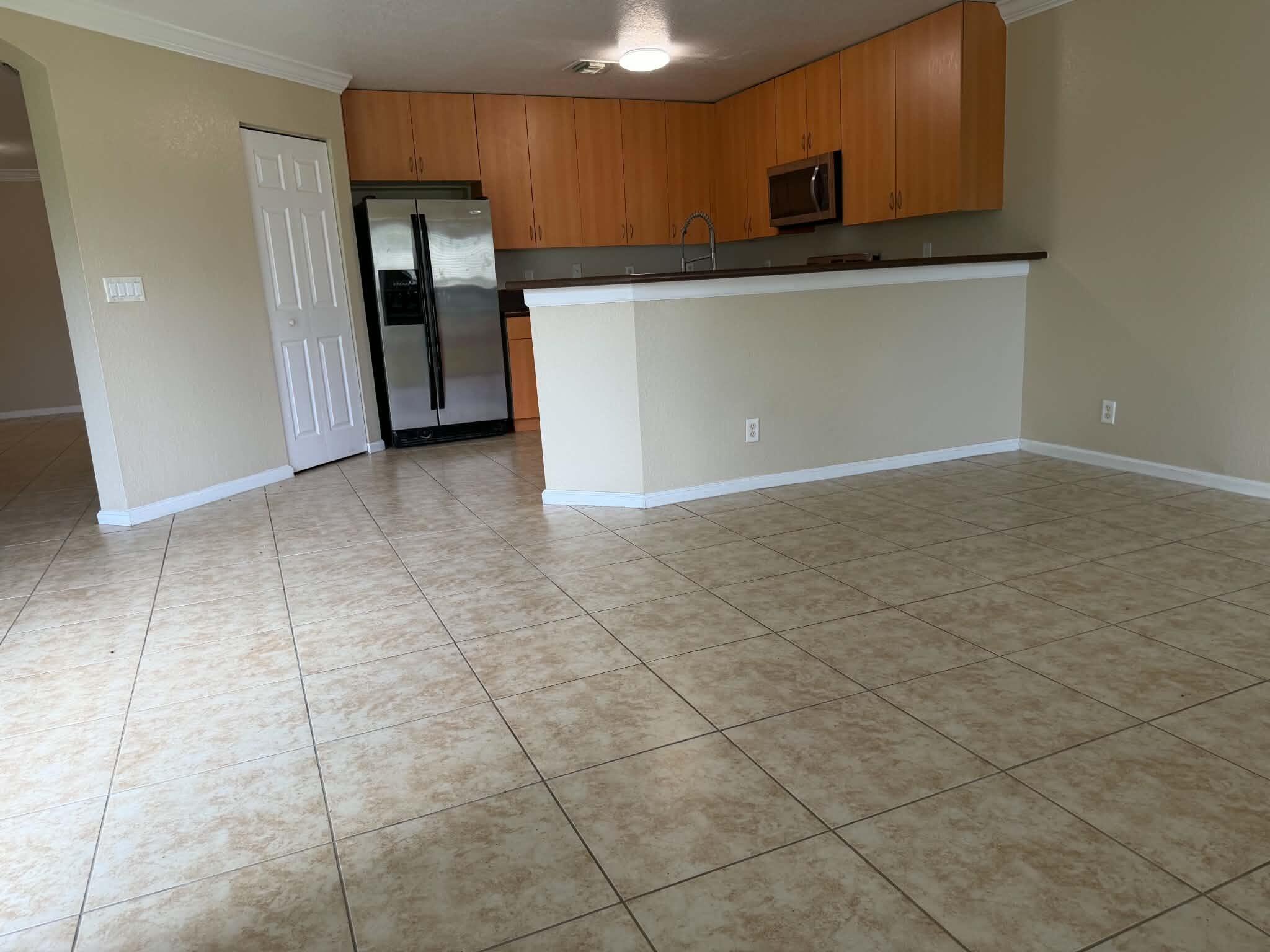 WATERWAYS TAHERI PUD - Residential Lease