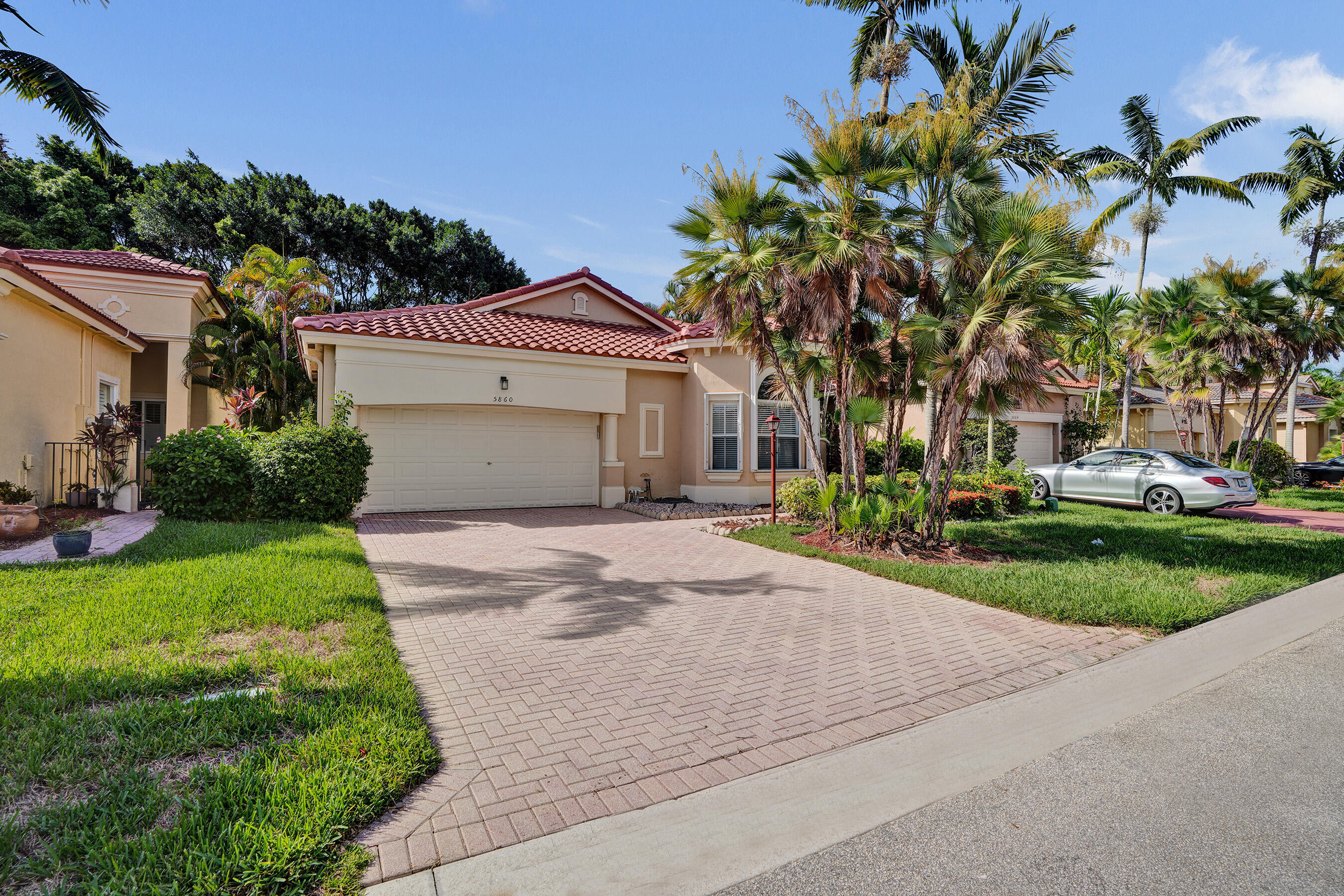 HERON BAY SOUTH - Residential