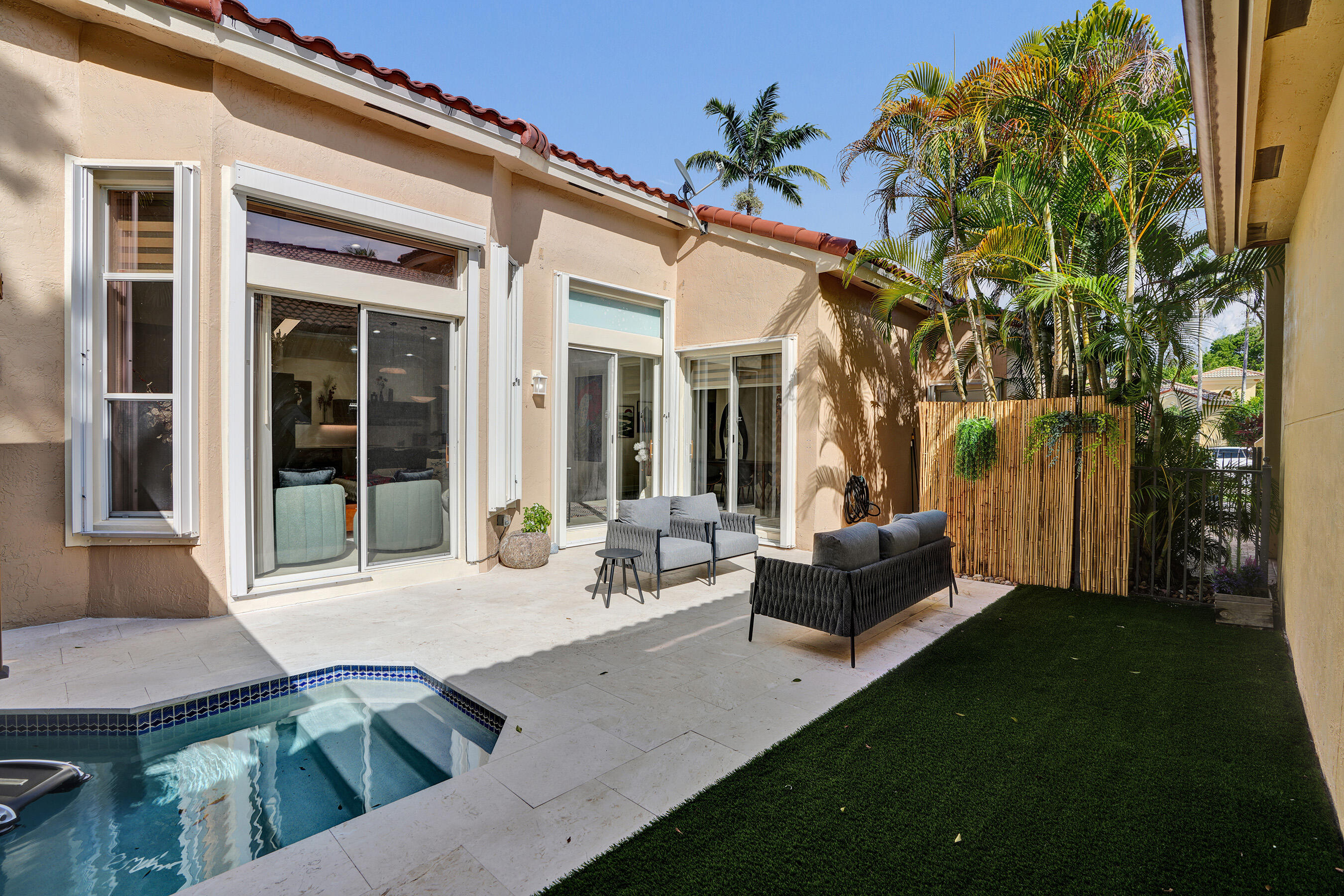 HERON BAY SOUTH - Residential