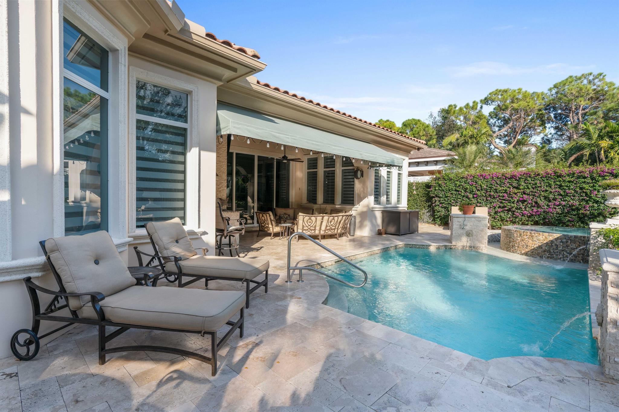 OLD PALM 2 - Residential