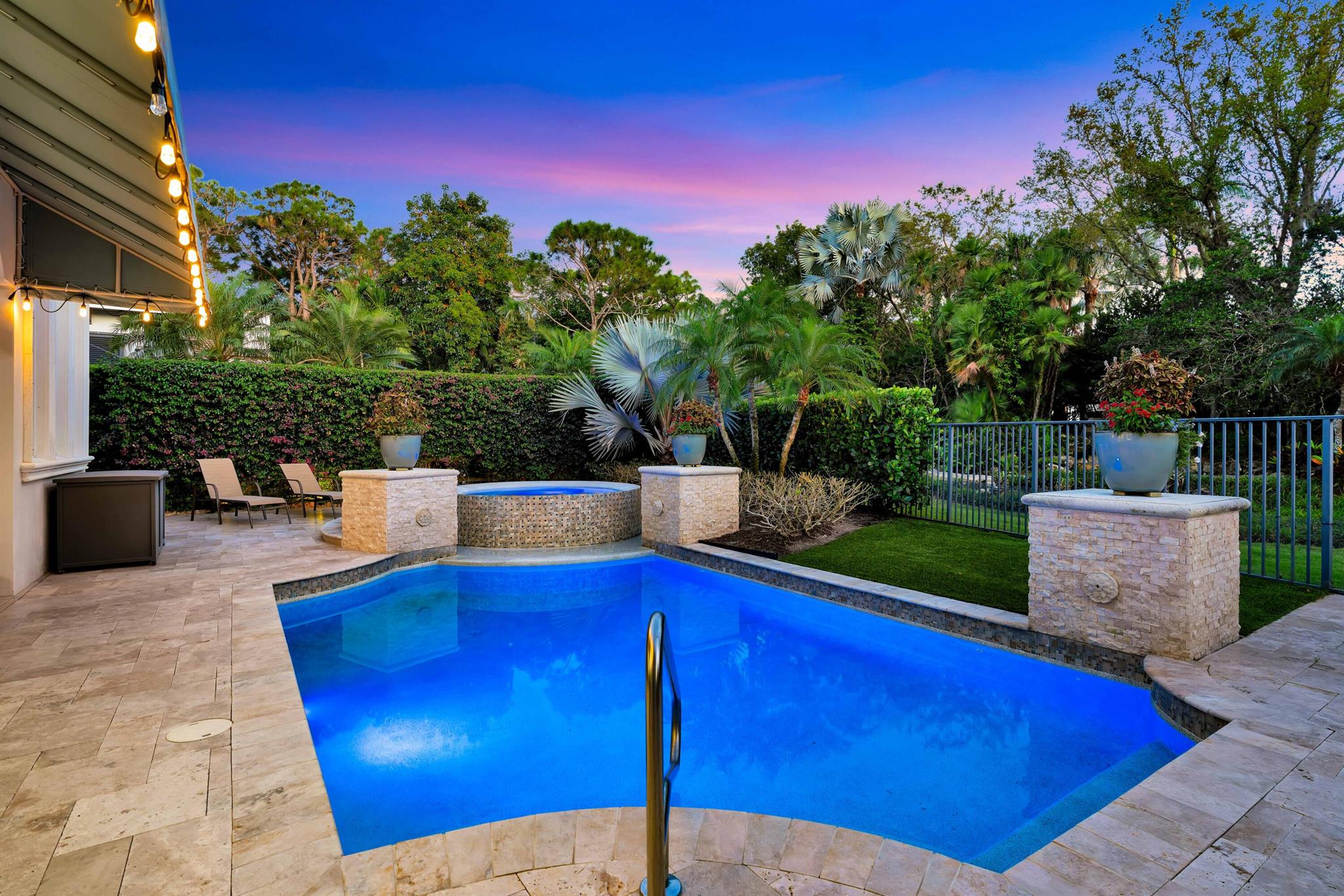 OLD PALM 2 - Residential
